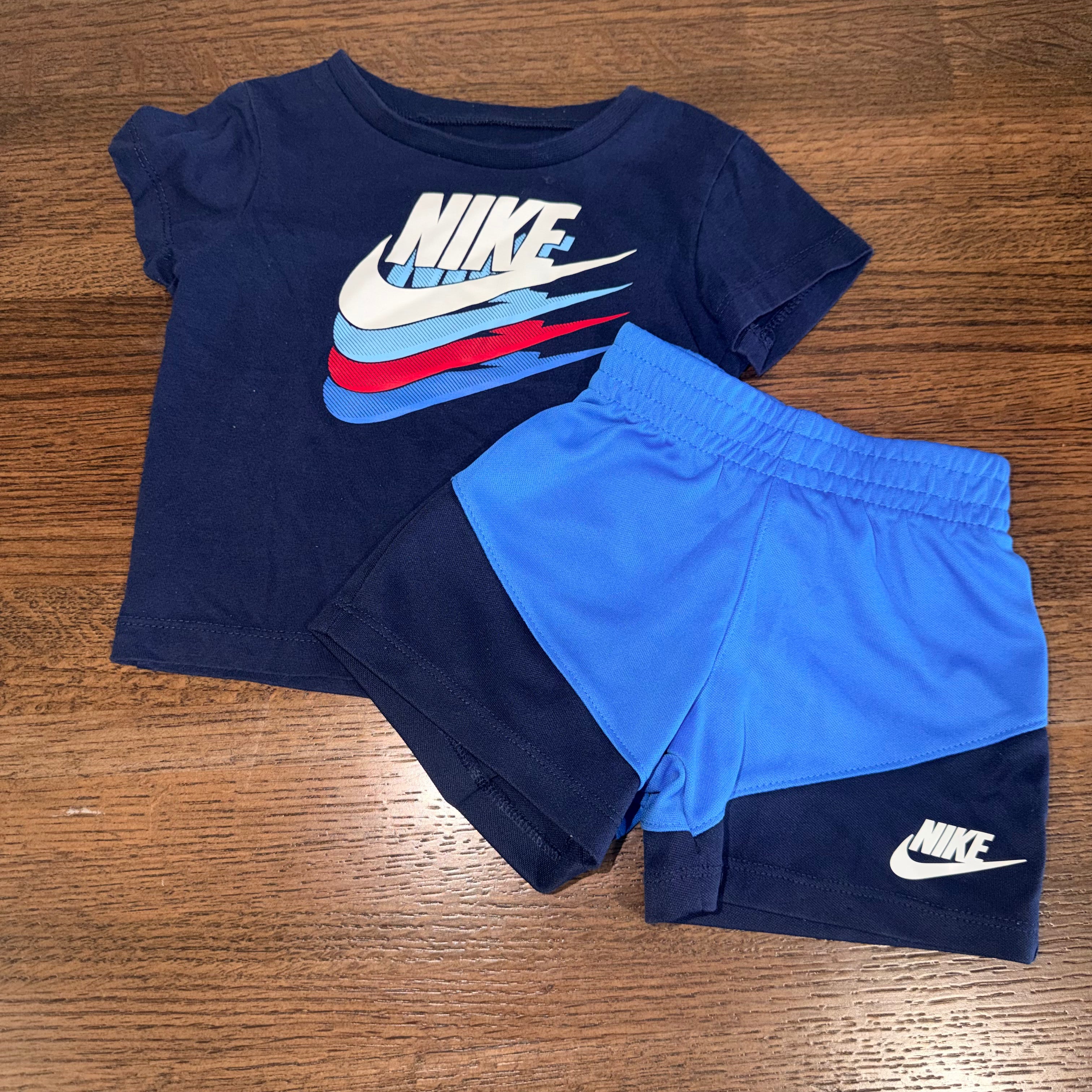 Nike Baby Boys T-Shirt & Shorts Set Size 12 Months