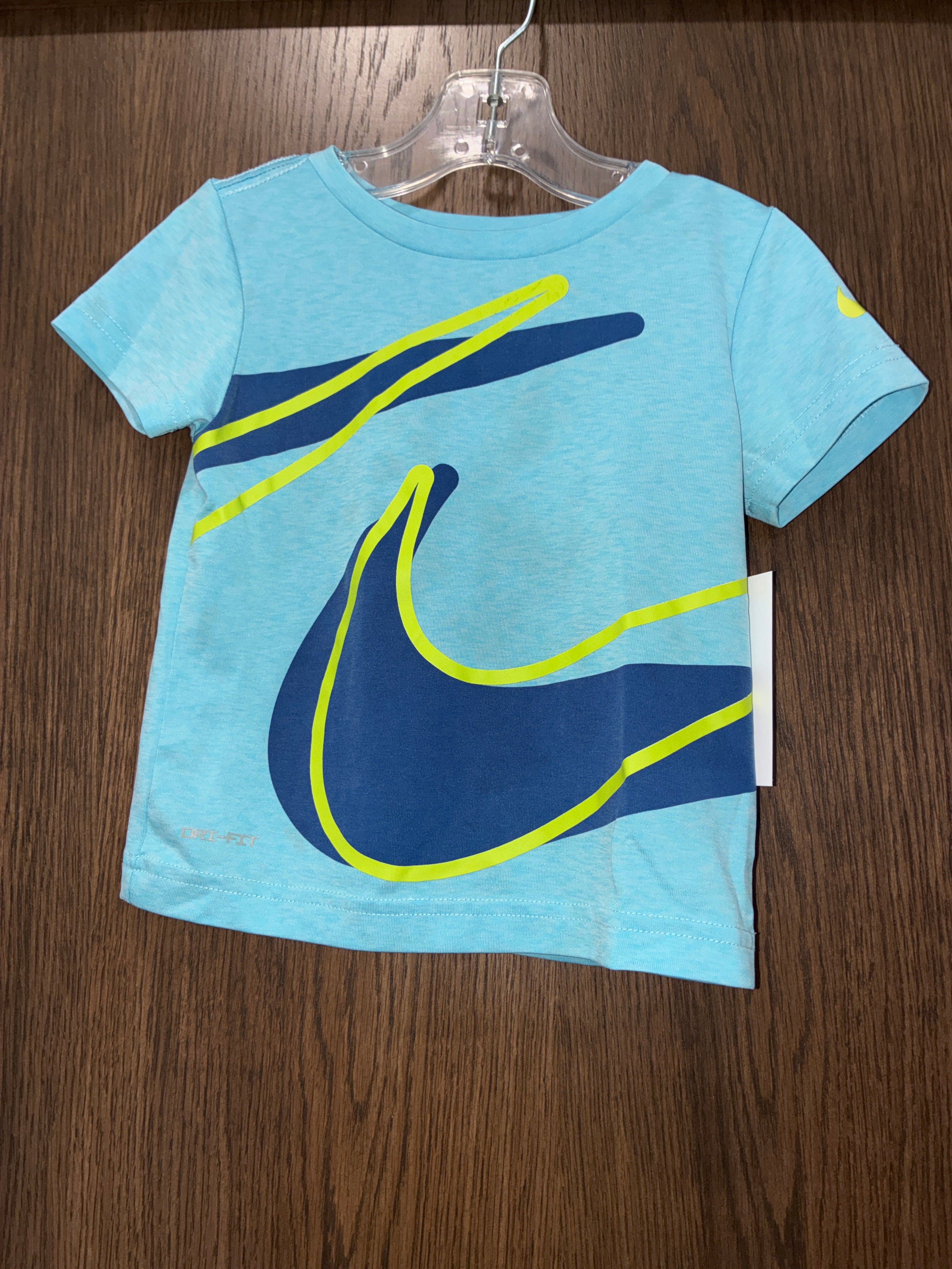 Boys Nike short sleeve shirt size 2T