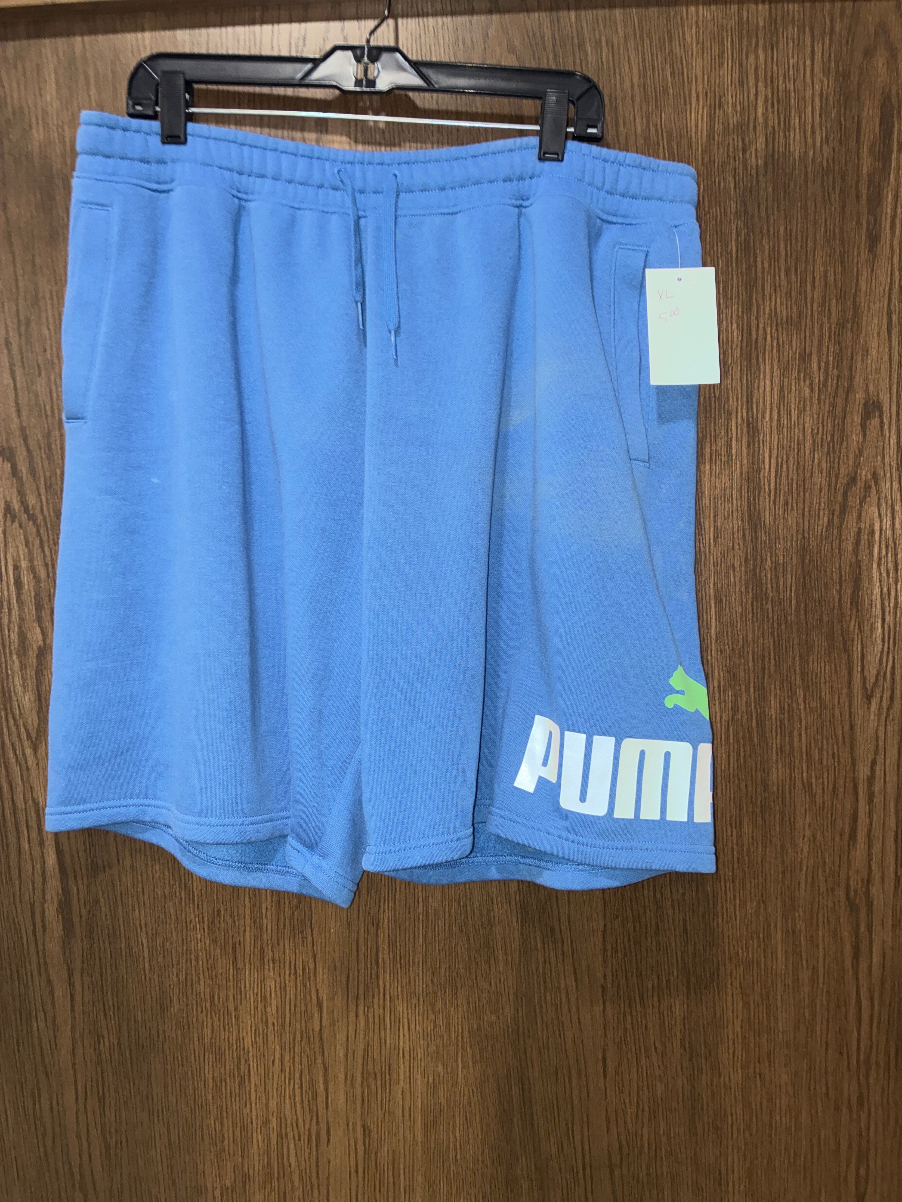Men’s Puma Shorts Size XL
