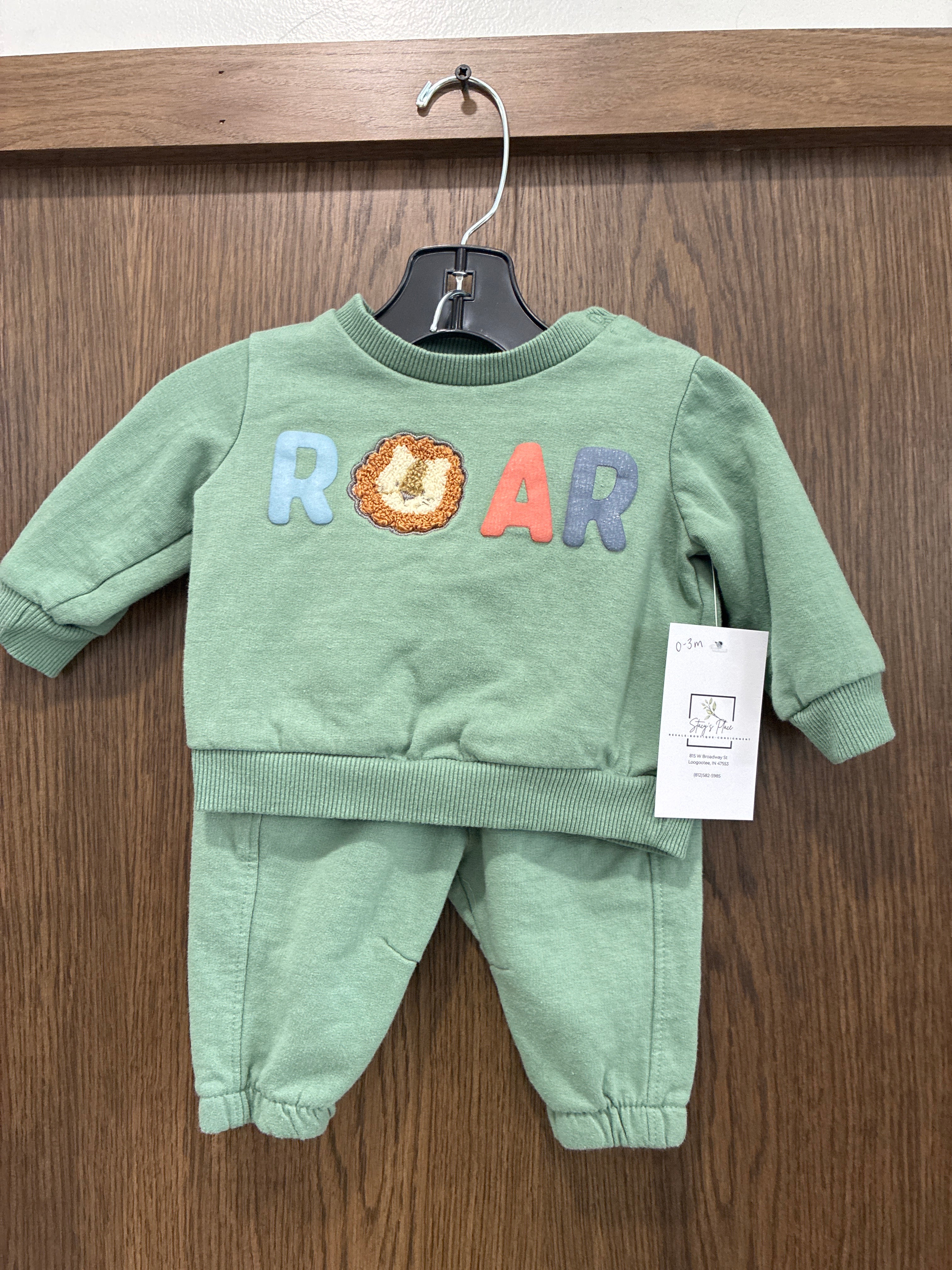 Baby Boys Rabbit Bear Roar Crew & Jogger Set size 0-3 months