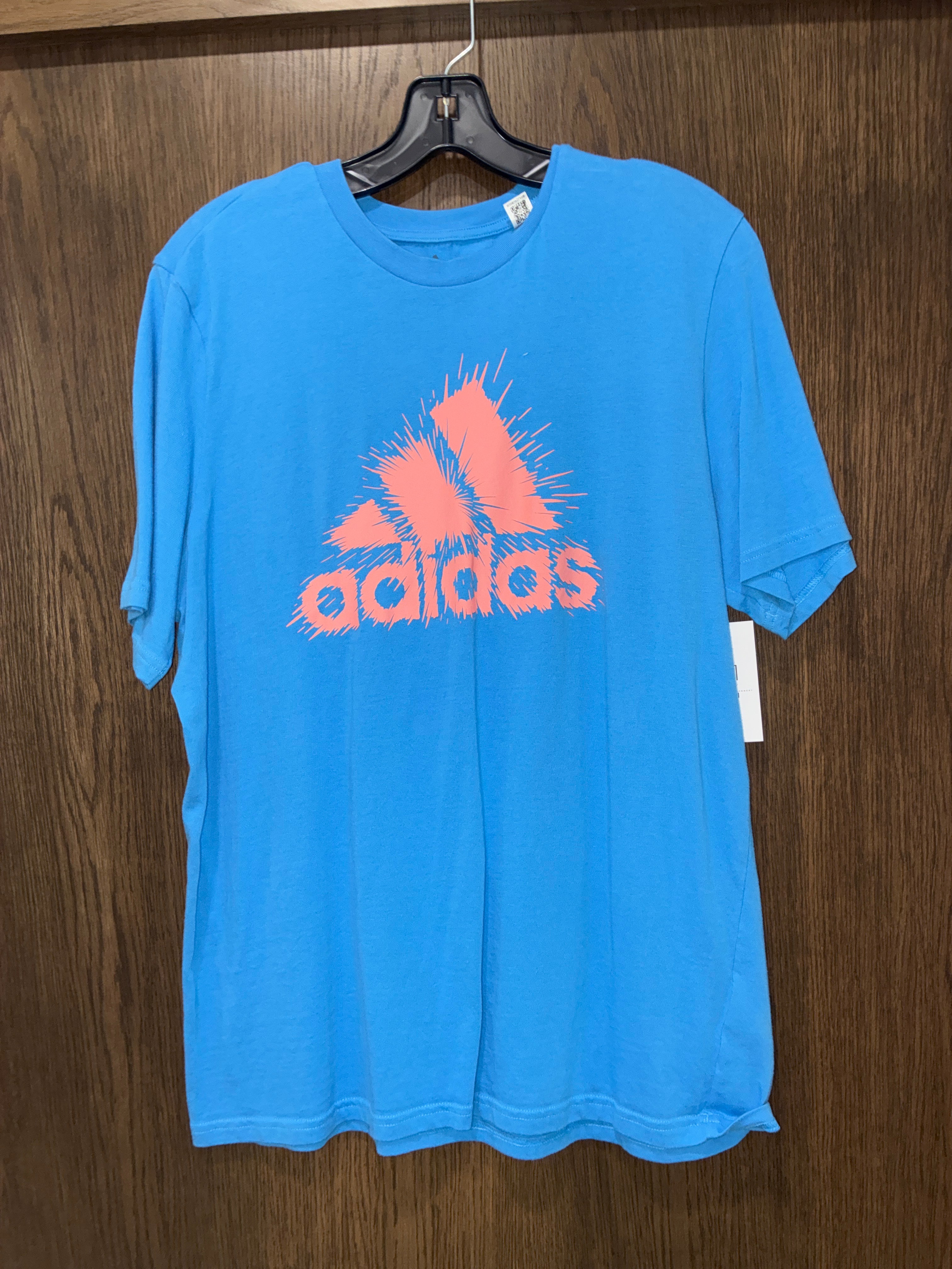 Men’s Adidas T-Shirt Size Medium