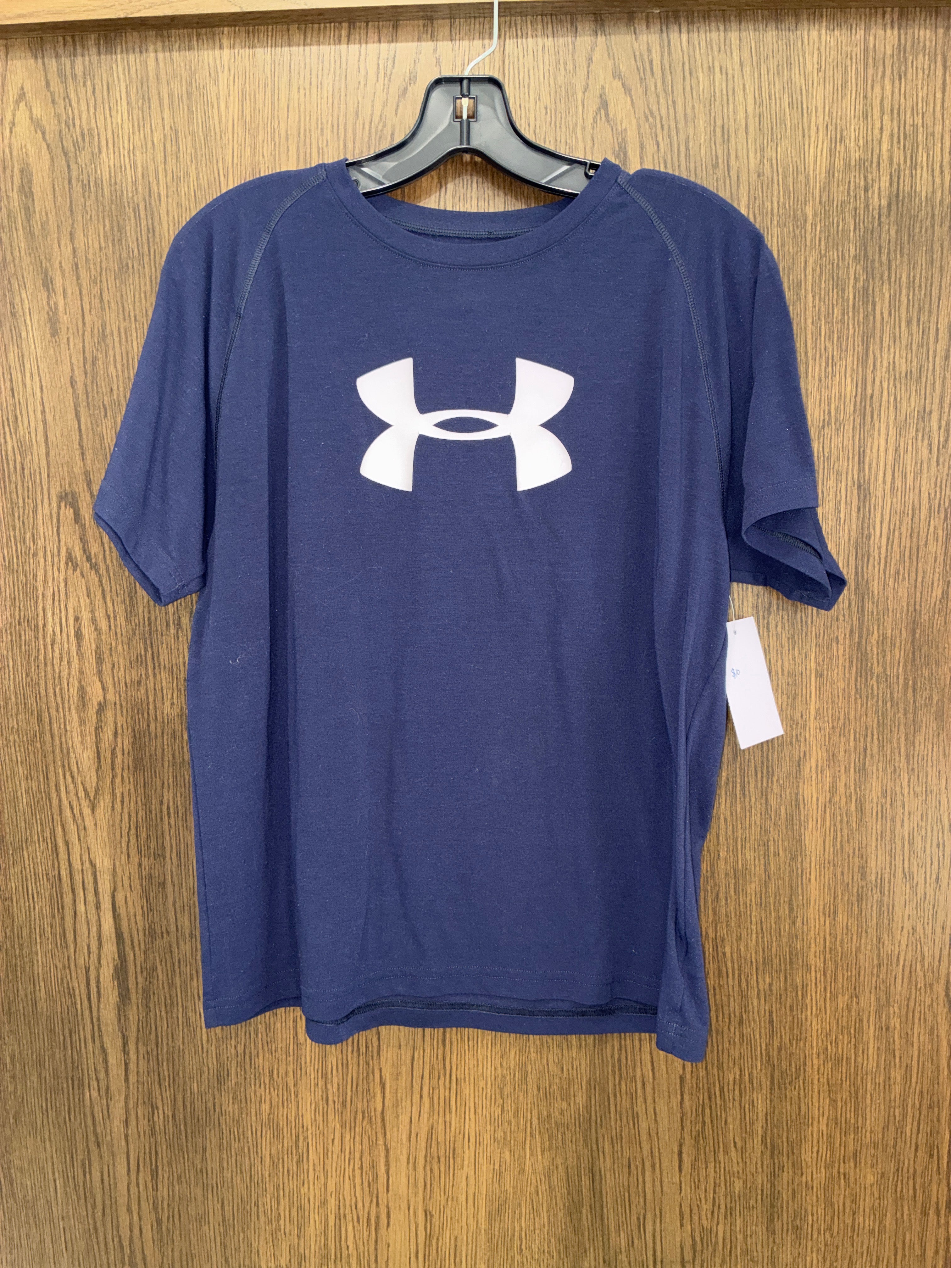 Boy’s Under Armour T-Shirt size Youth XL 14/16
