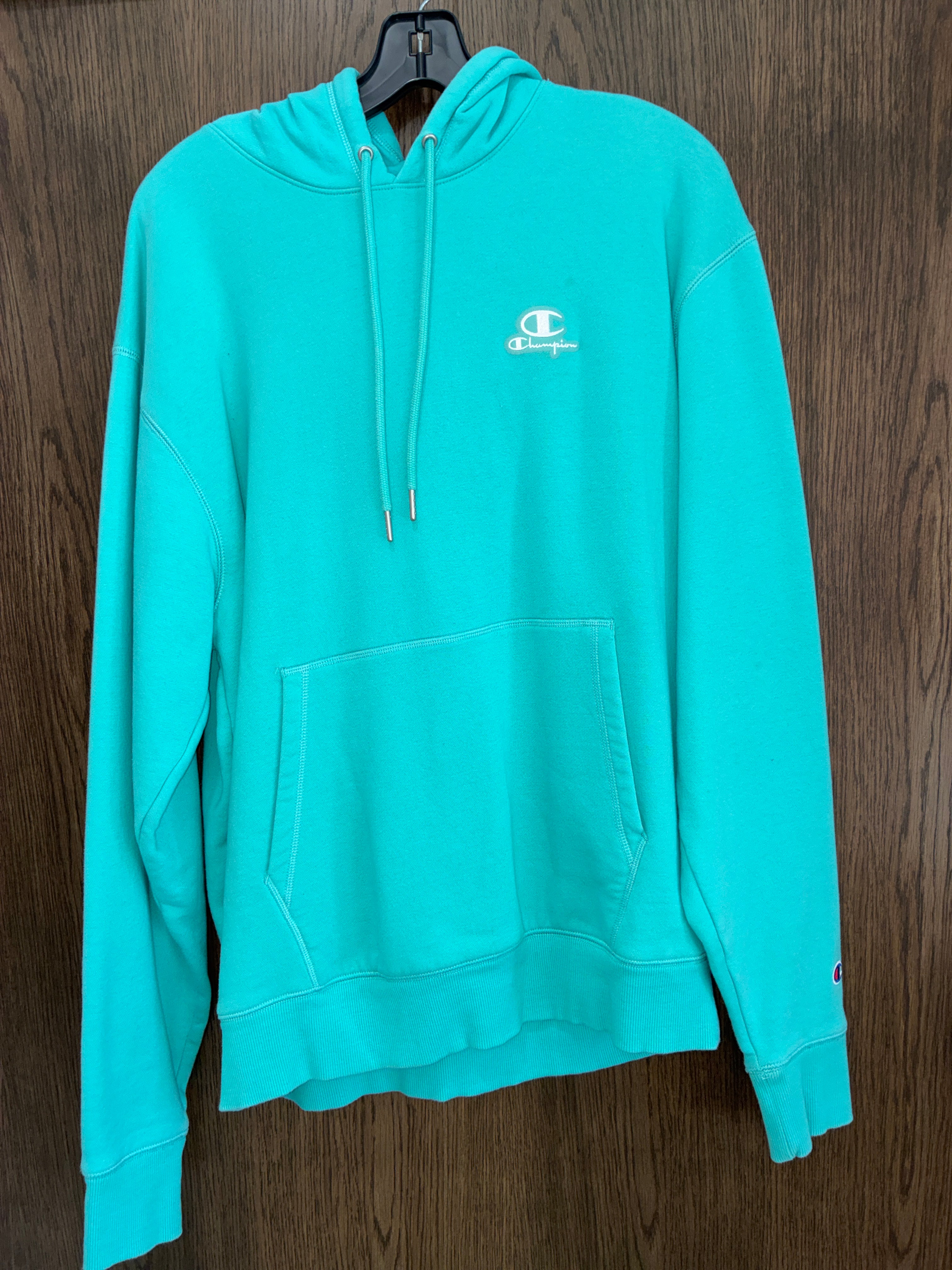 Men’s Champion Hooded Sweatshirt Size Medium
