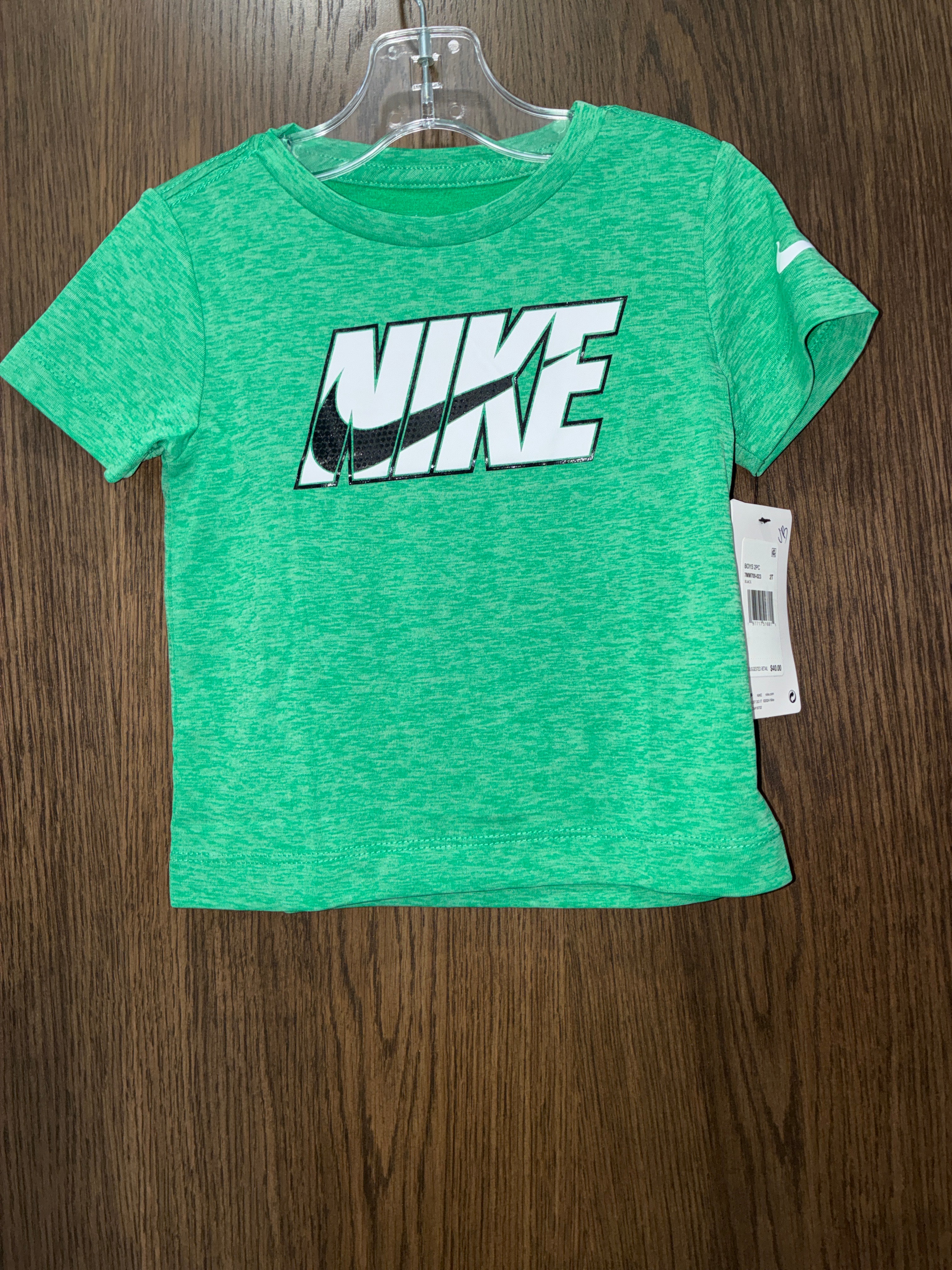 Boys Nike short sleeve shirt size 2T