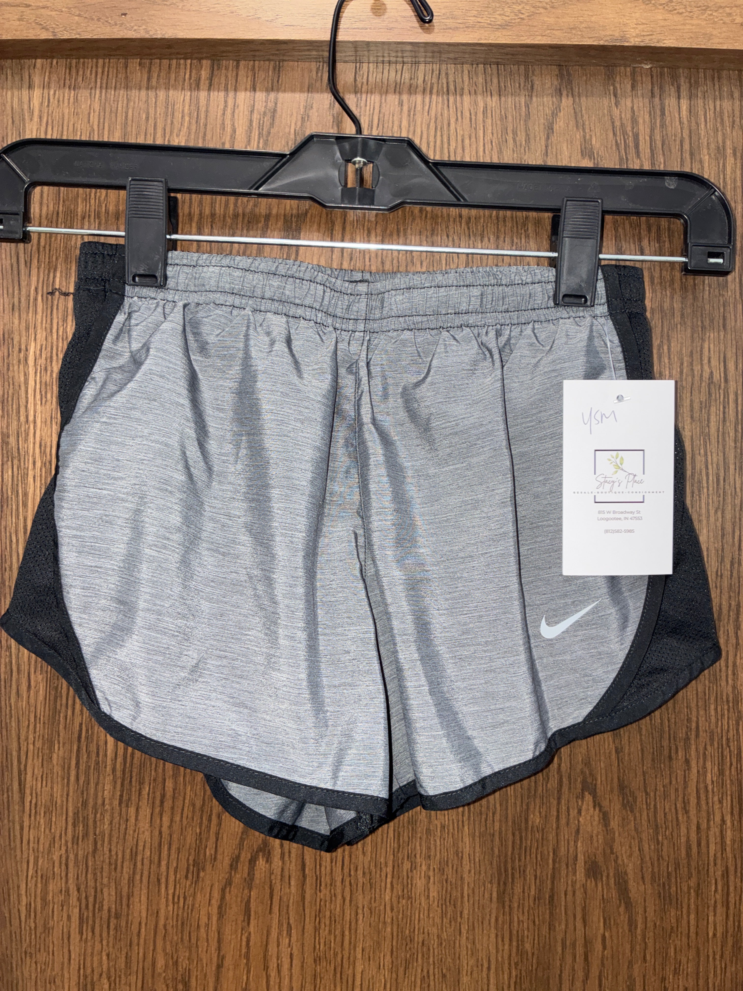 Girls Nike Shorts Lined Yout Small YSM 7/8