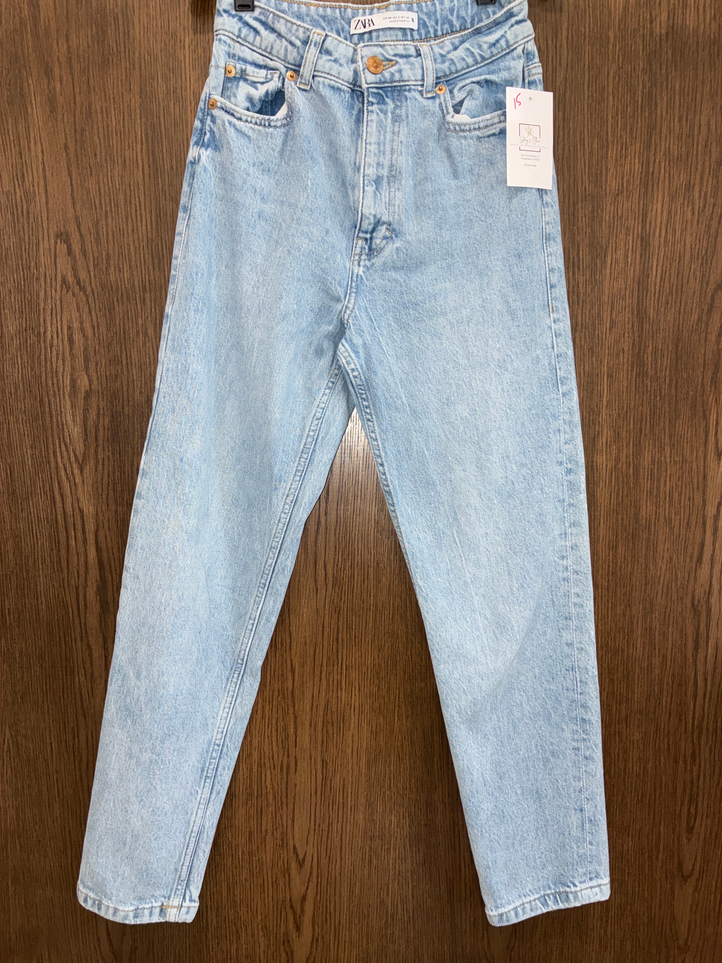 Women’s Zara Mom Jeans Size 2