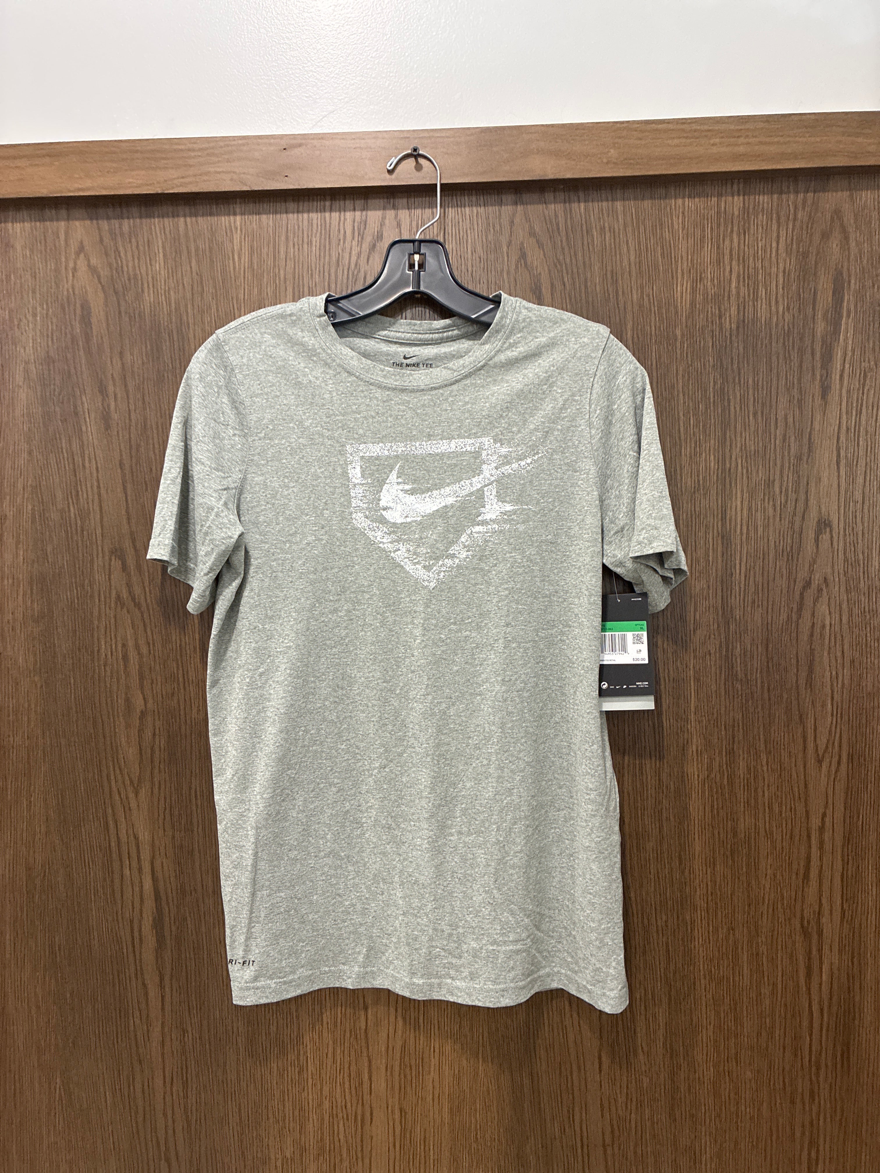 Boys NWT Nike T-Shirt YXL Youth Extra Large 14/16