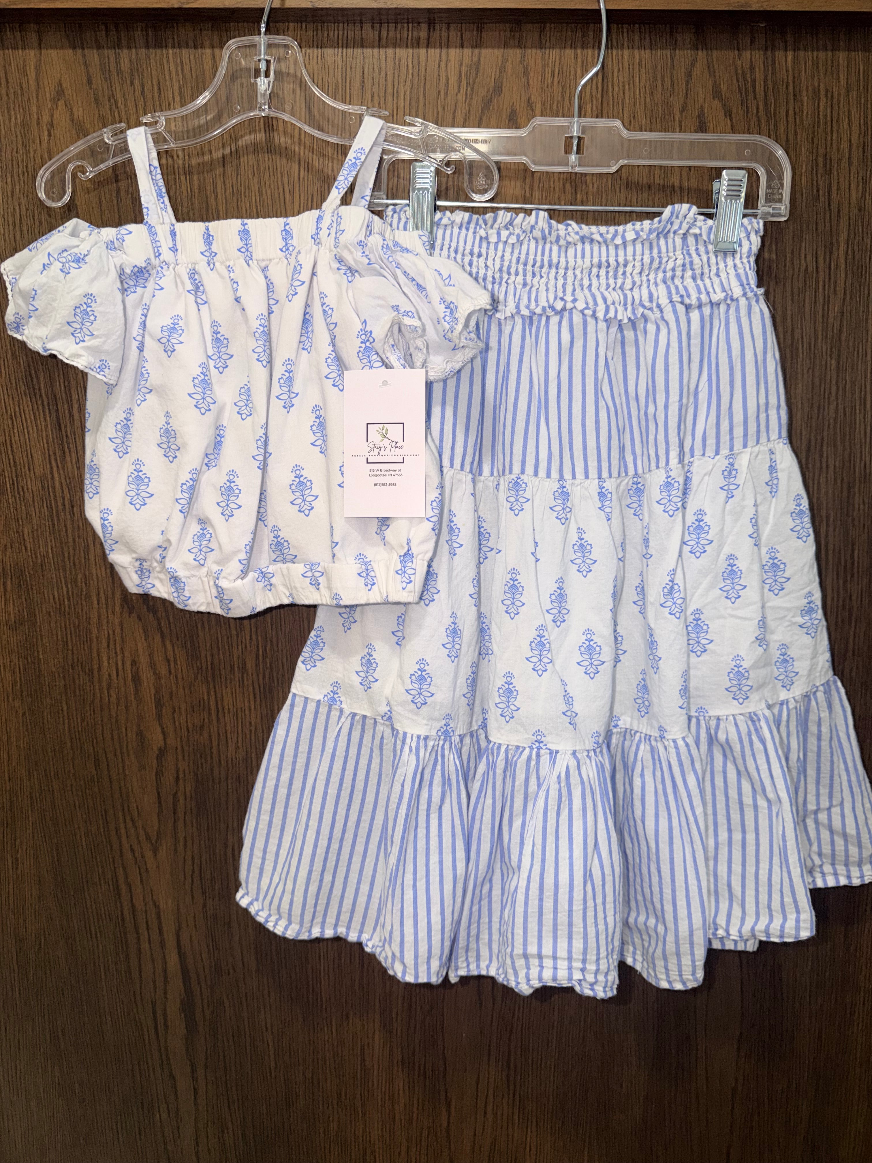 Haute Hippie Girls Blue & White Floral Skirt & Top Size 4