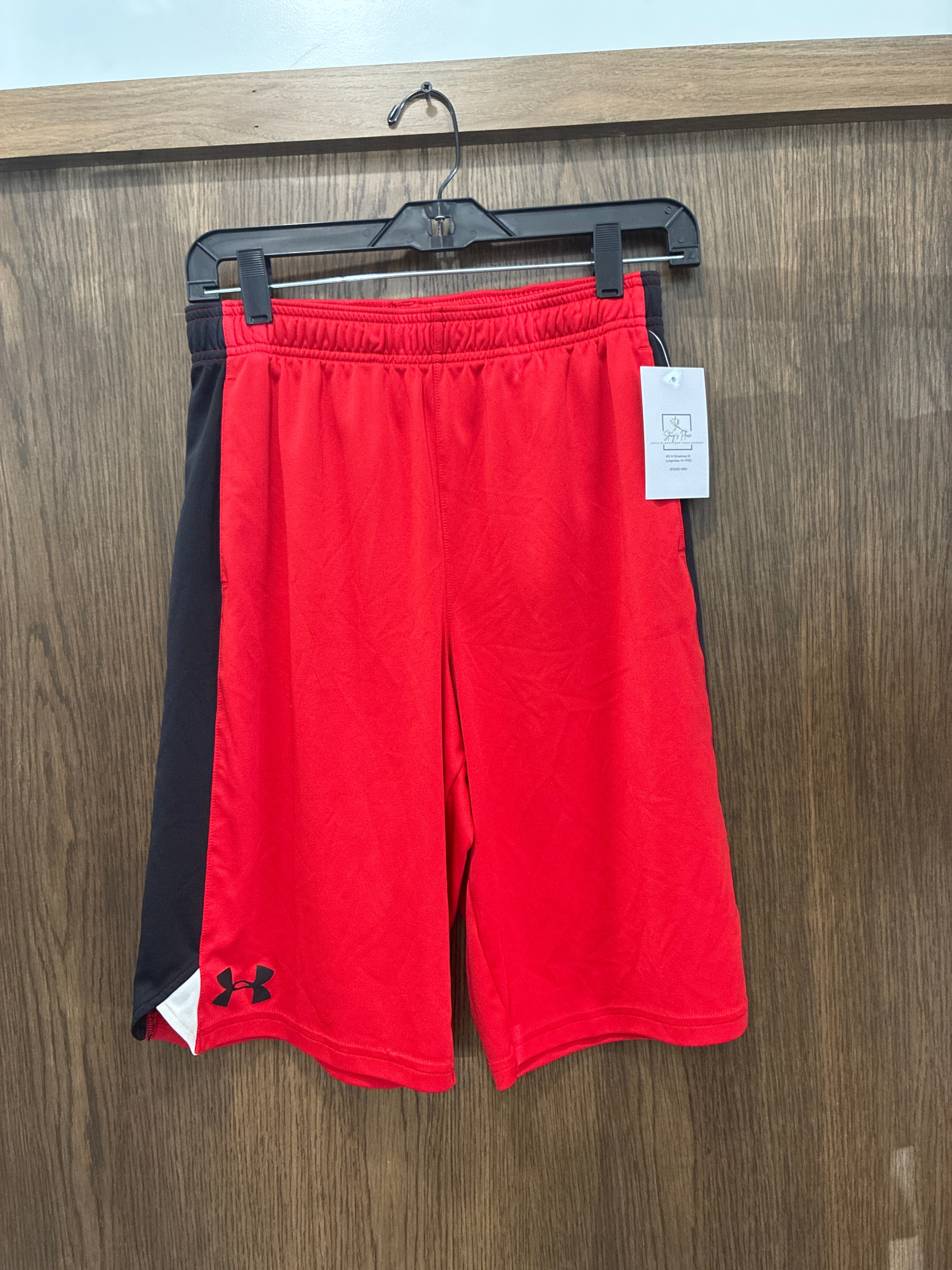 Boys Under Armour Shorts size YL Youth Large 12/14