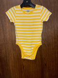 Old navy onesie size 12-18M