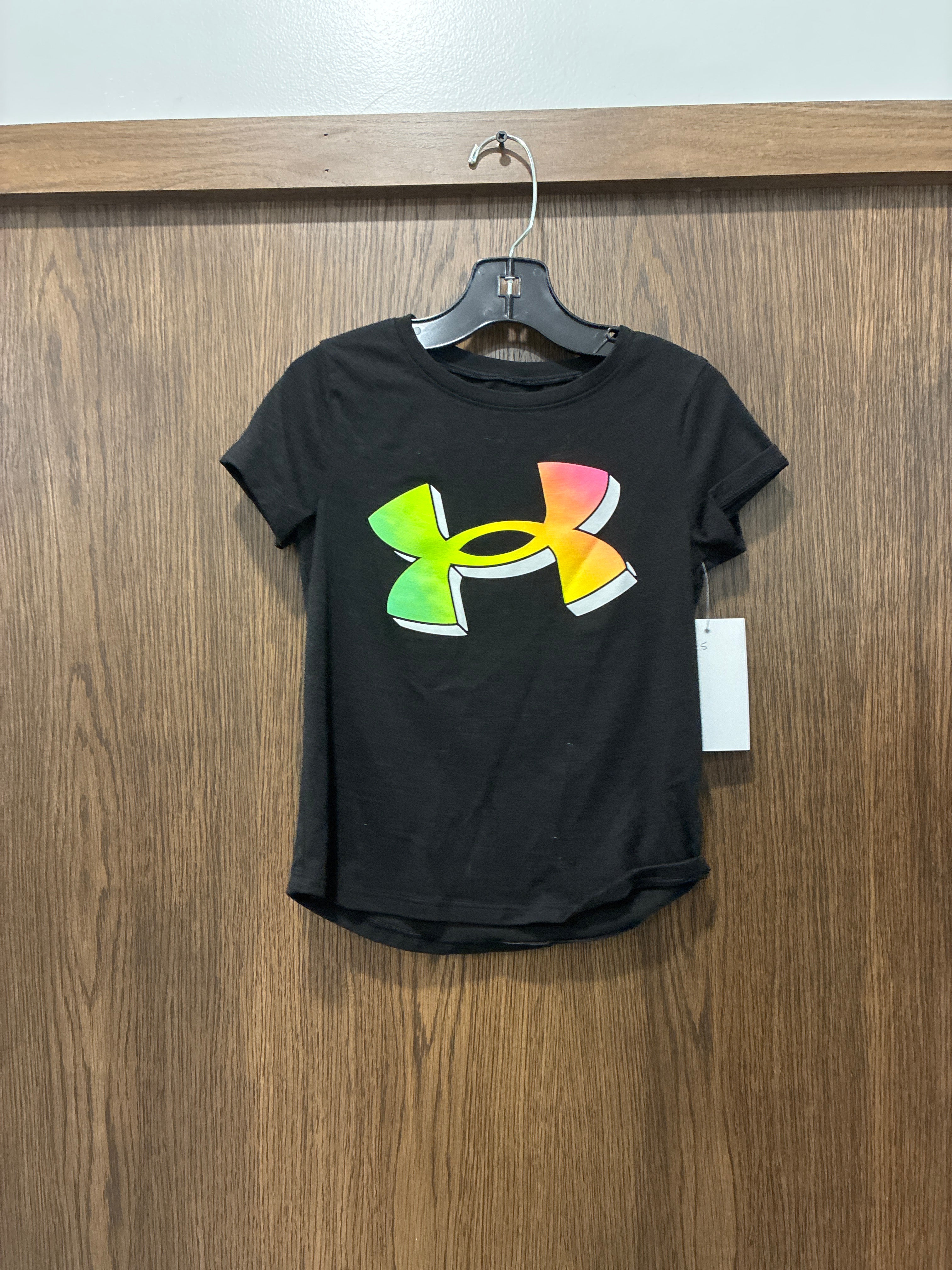 Girls Under Armour shirt size 5