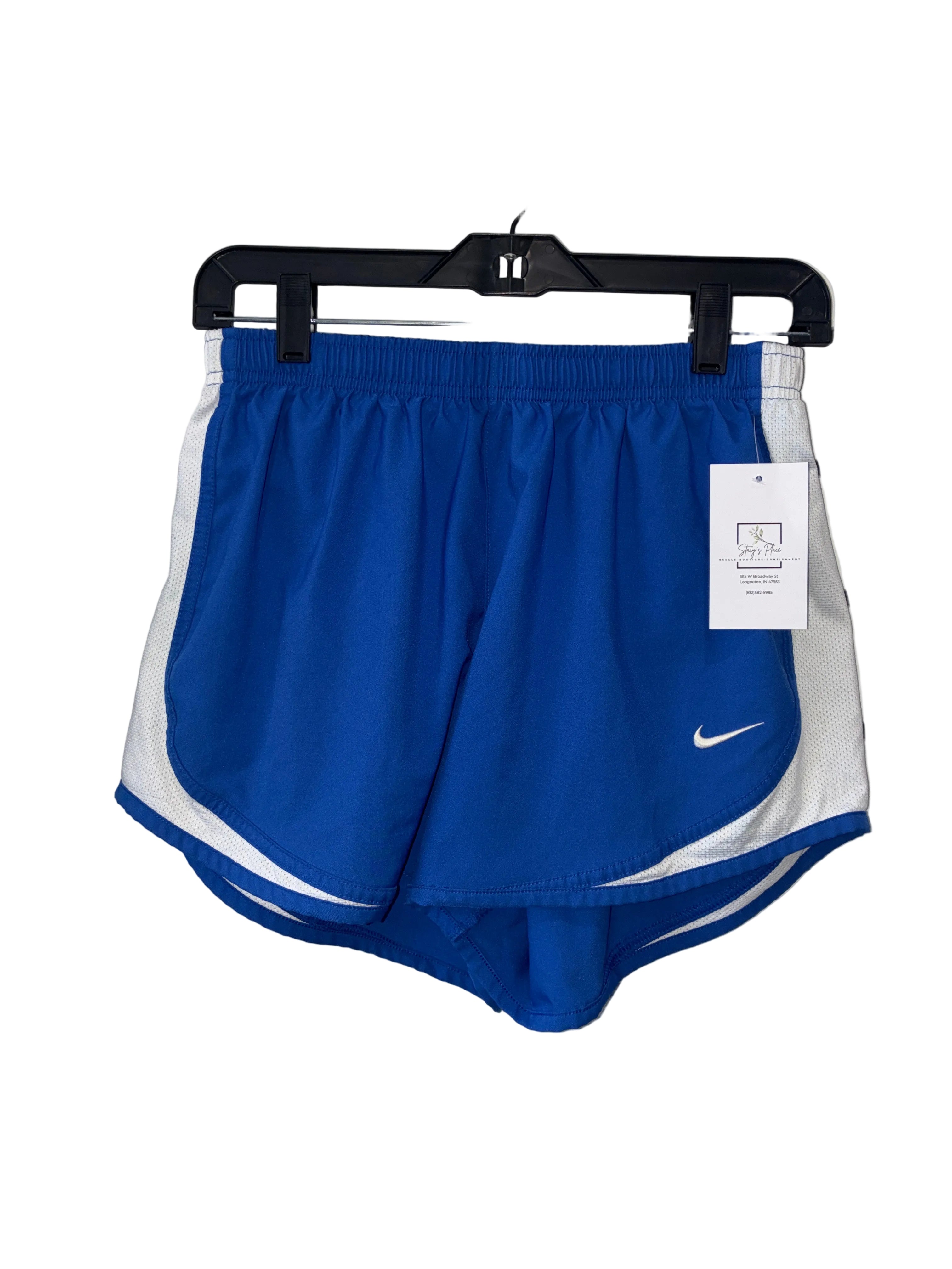 Women’s Nike Shorts Lined Size Medium