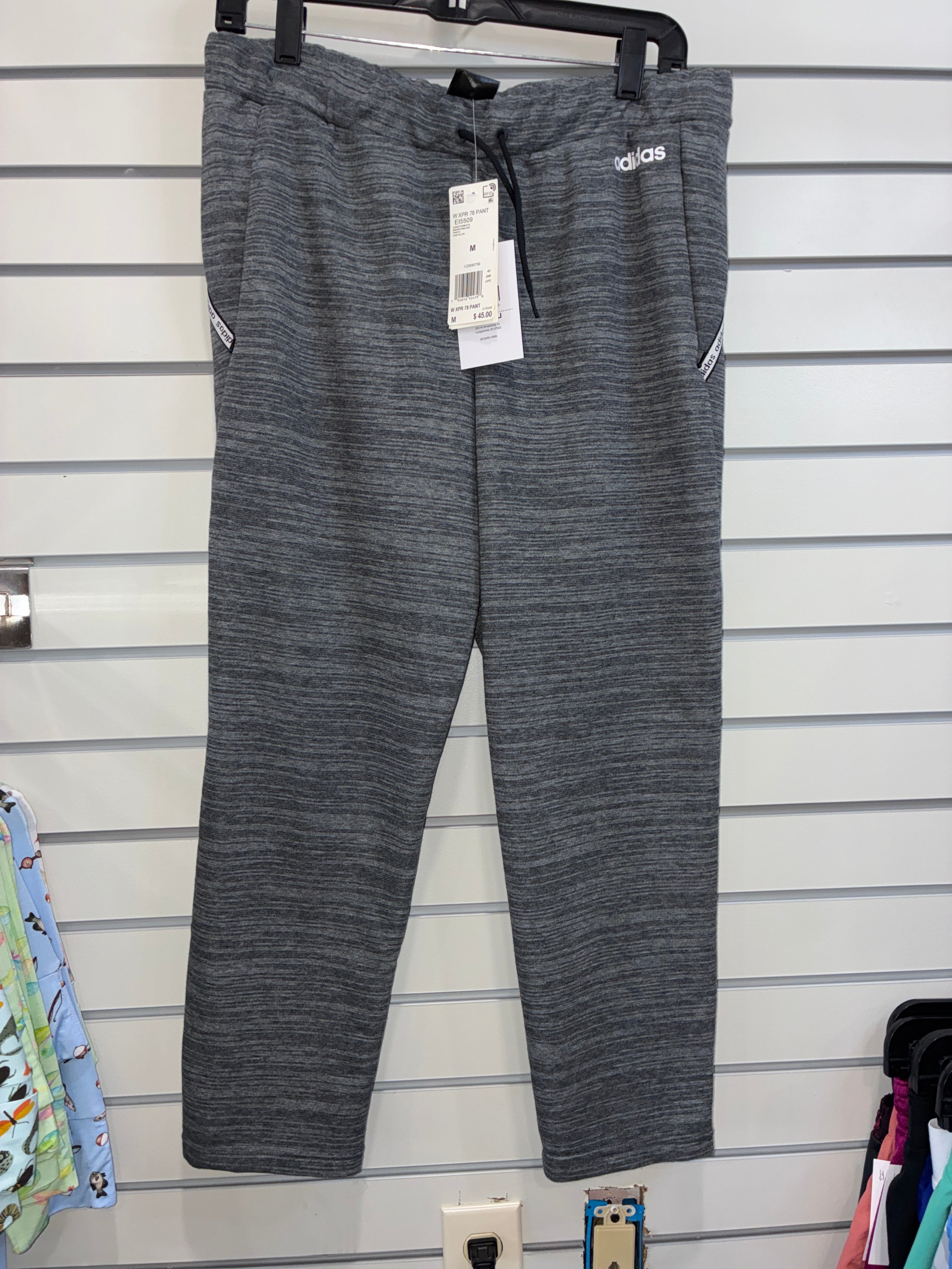 Women’s Adidas Joggers NWT Size Medium