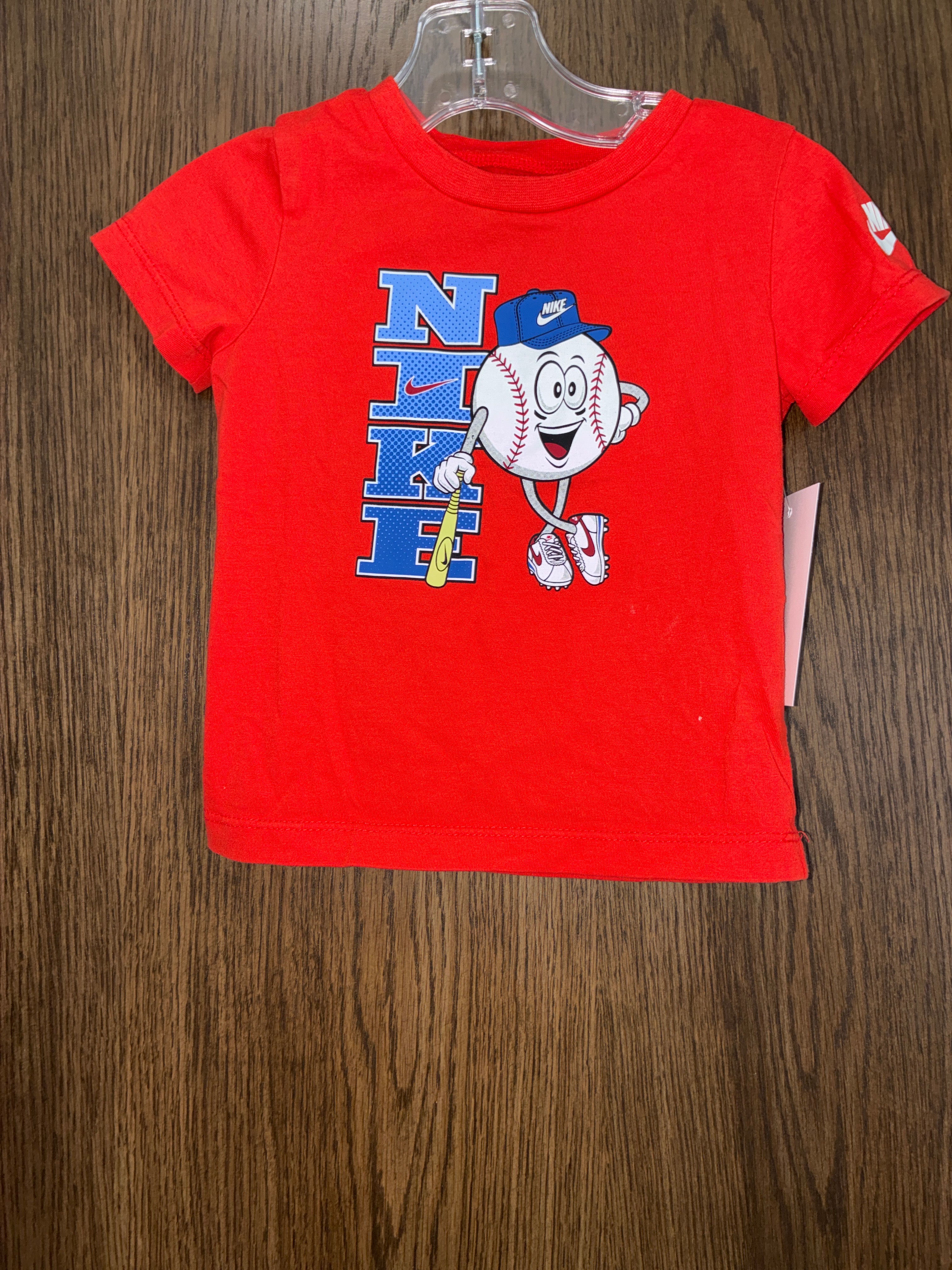 Boys Nike short sleeve shirt size 12M