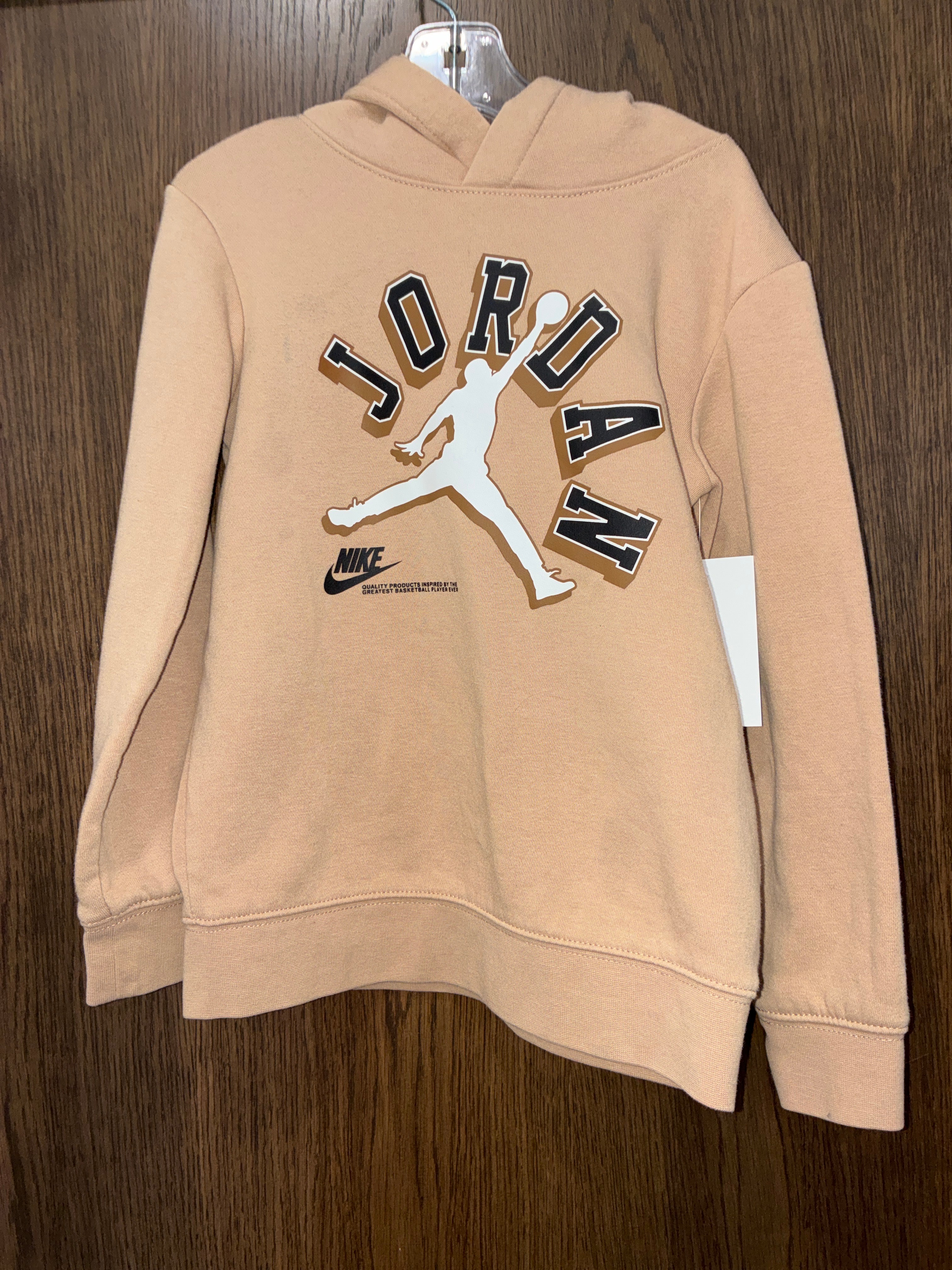 Boys Jordan hoodie size 6