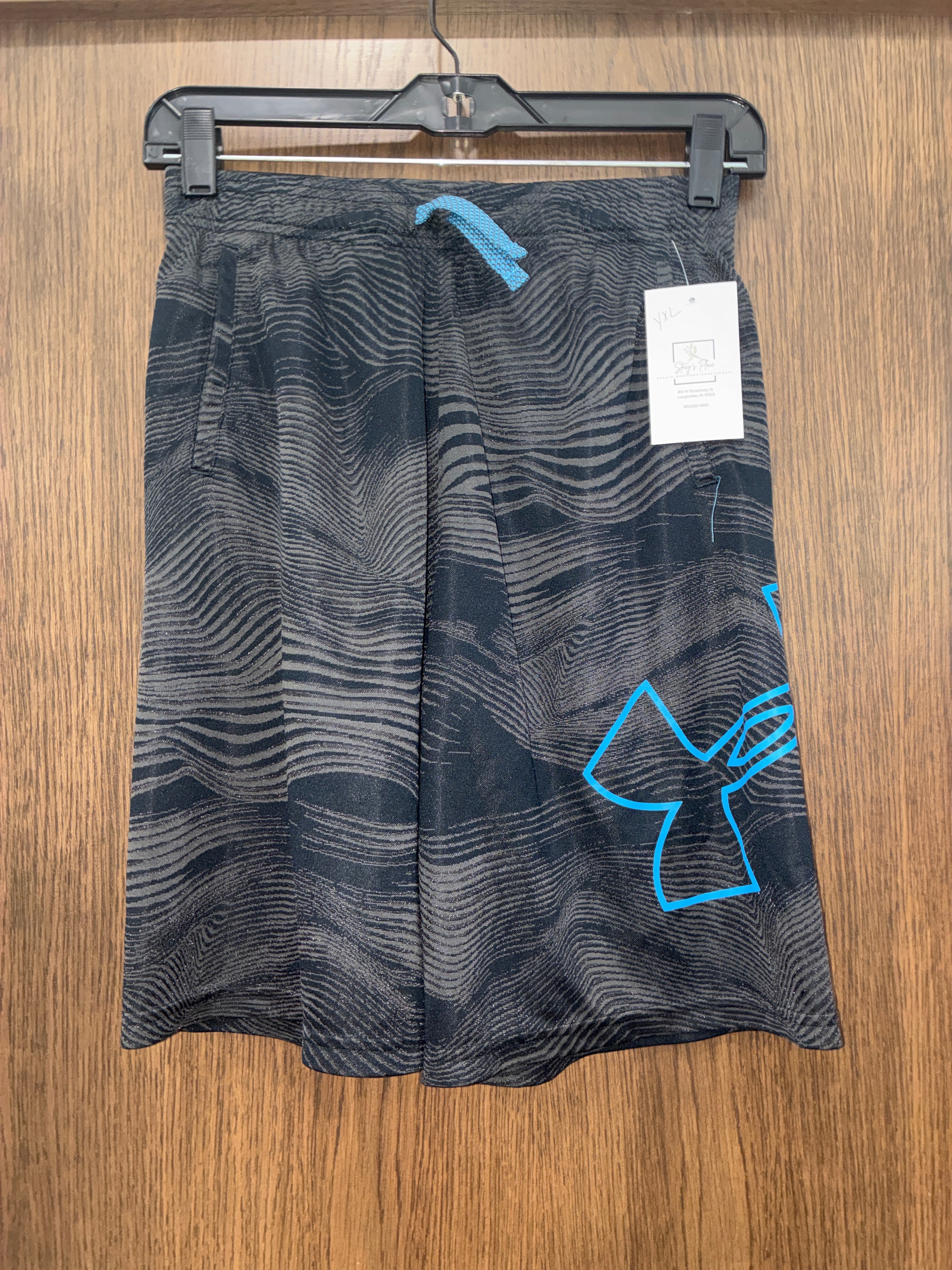 Boys Under Armour Shorts Youth XL YXL 12/14