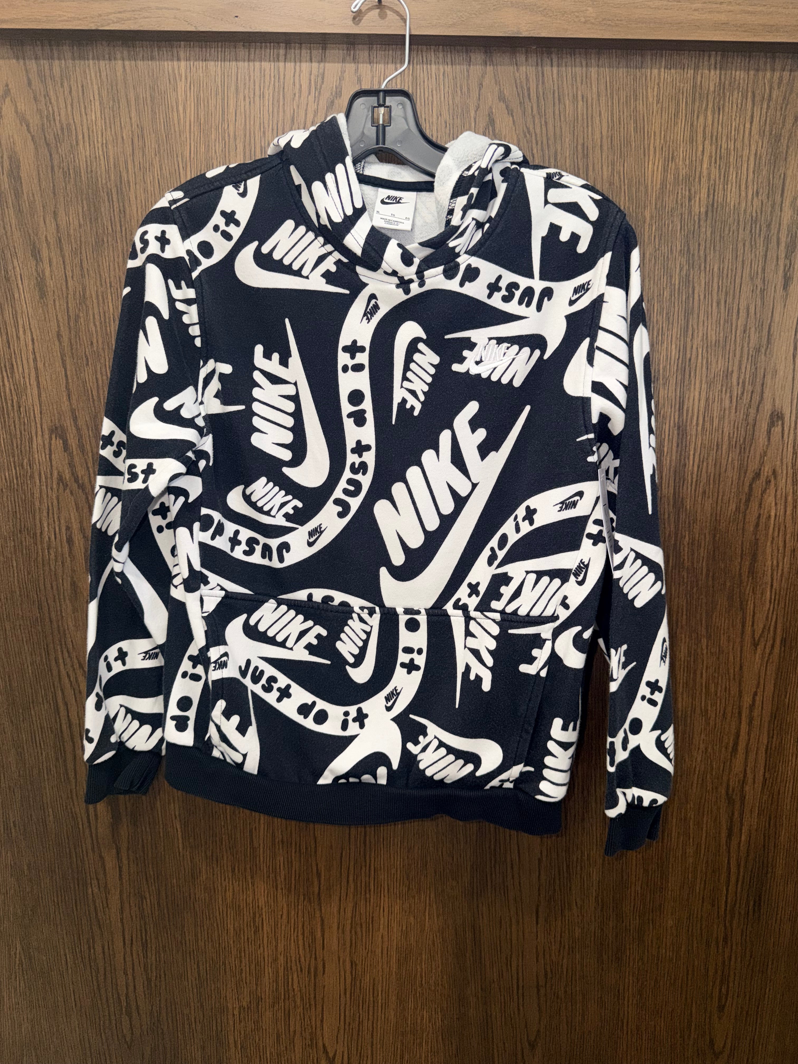 Nike Boys Club Fleece Hoodie YXL Youth X-Large 14/16 Like New