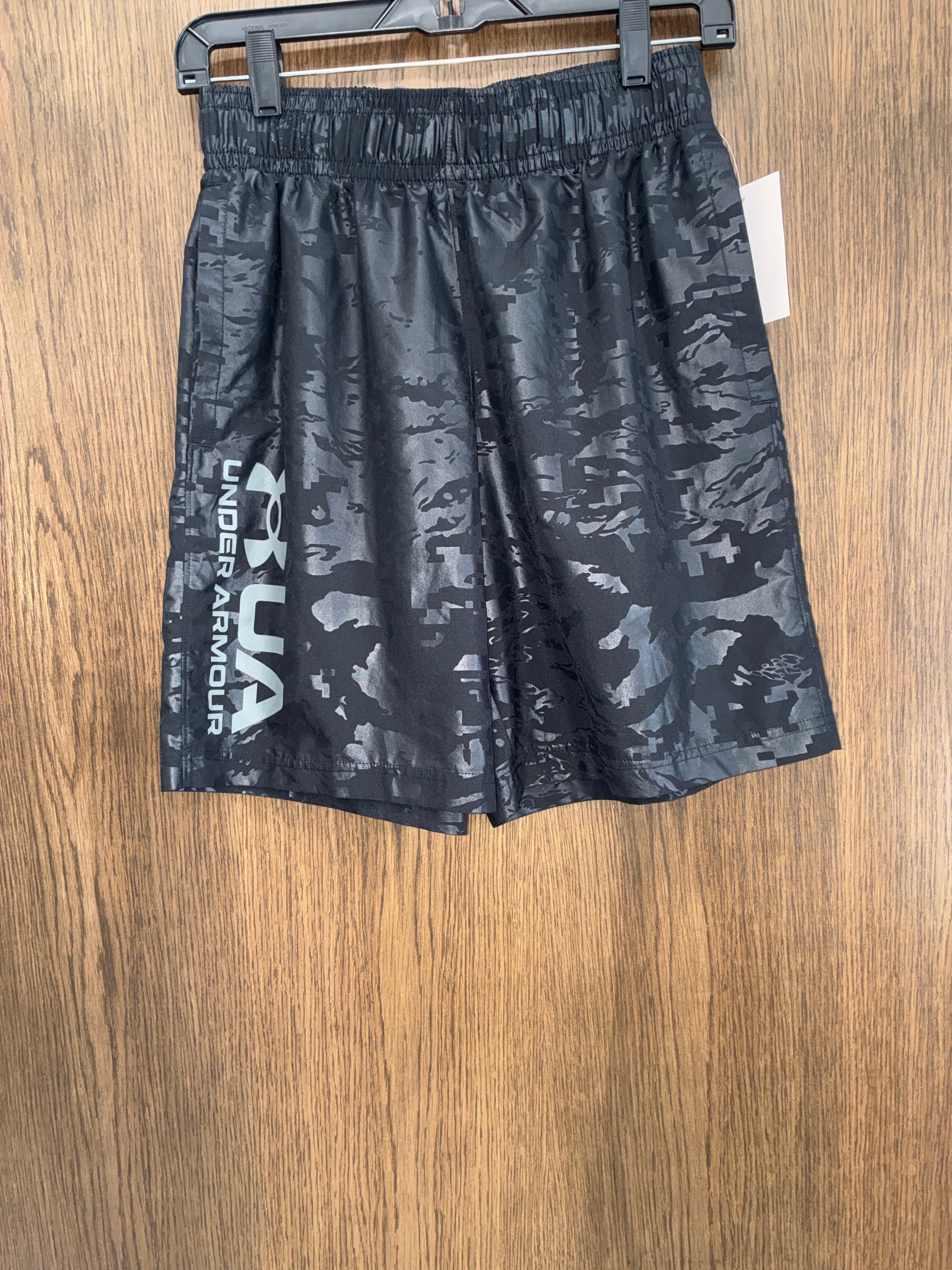 Men’s Under Armour Shorts Size Small