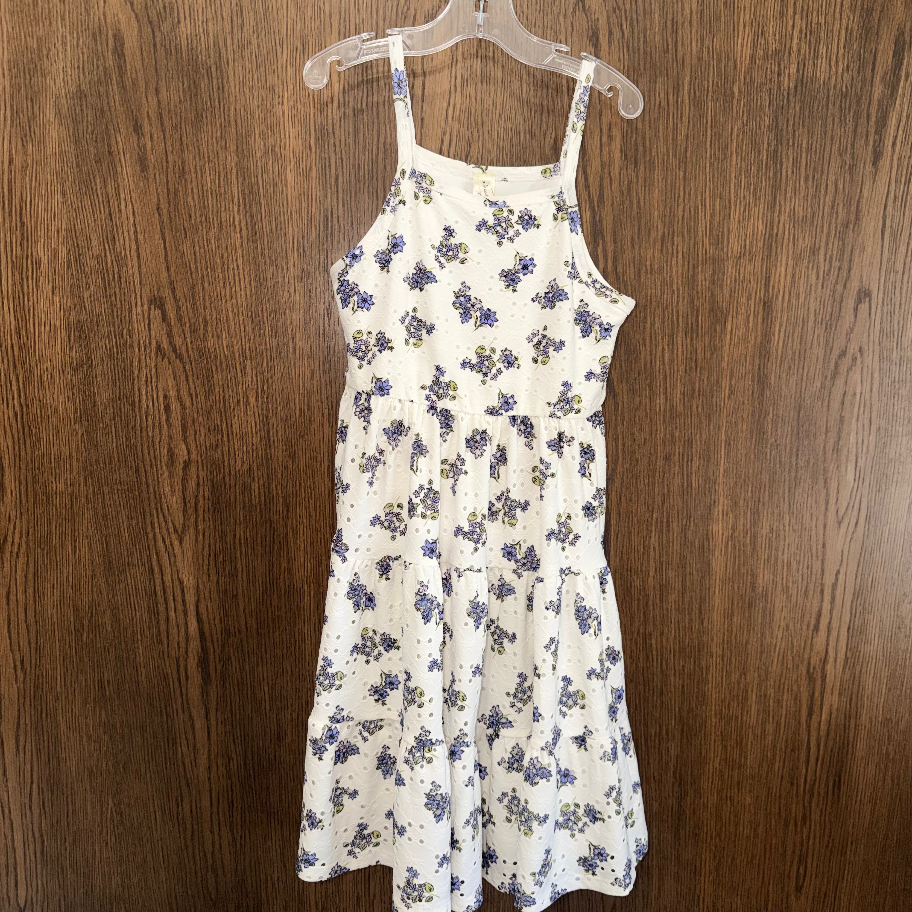 Heart & Burrow Girls Floral Dress NWT Size 10