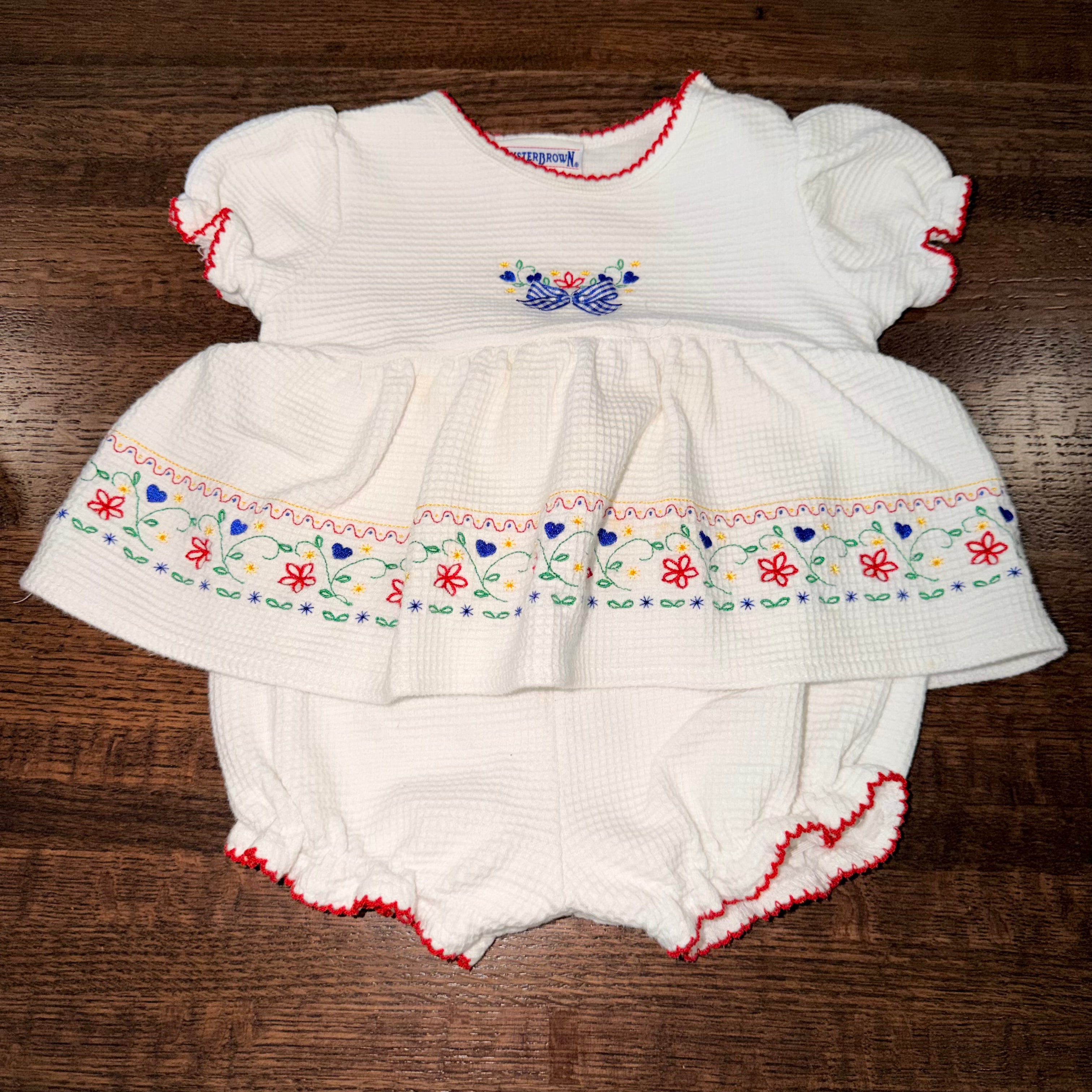 Buster Brown Vintage Girls Embroidered Bubble Romper  12-18 mos