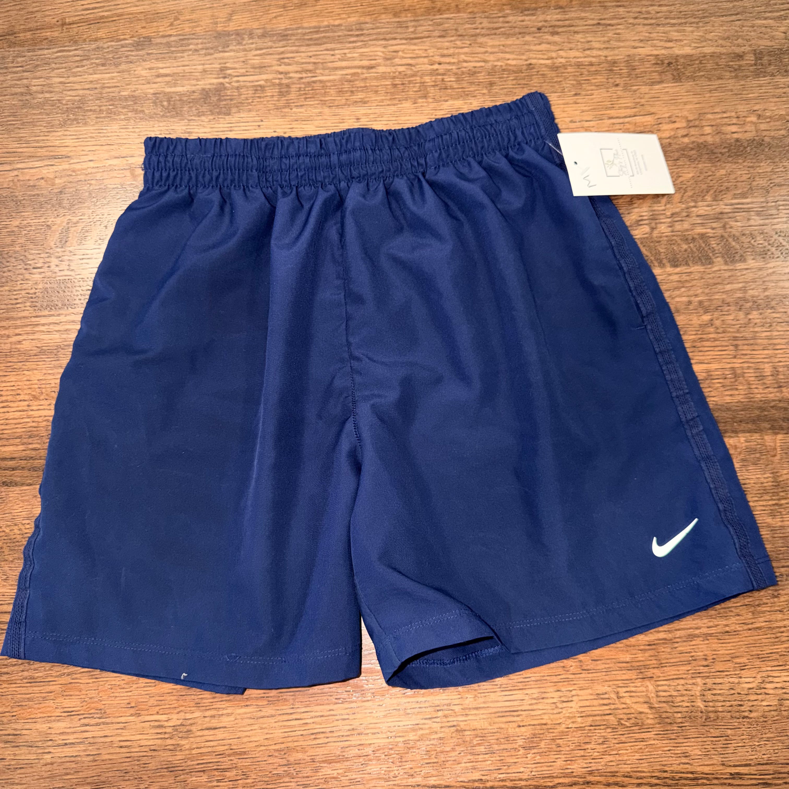 Men’s Nike Shorts Size Medium