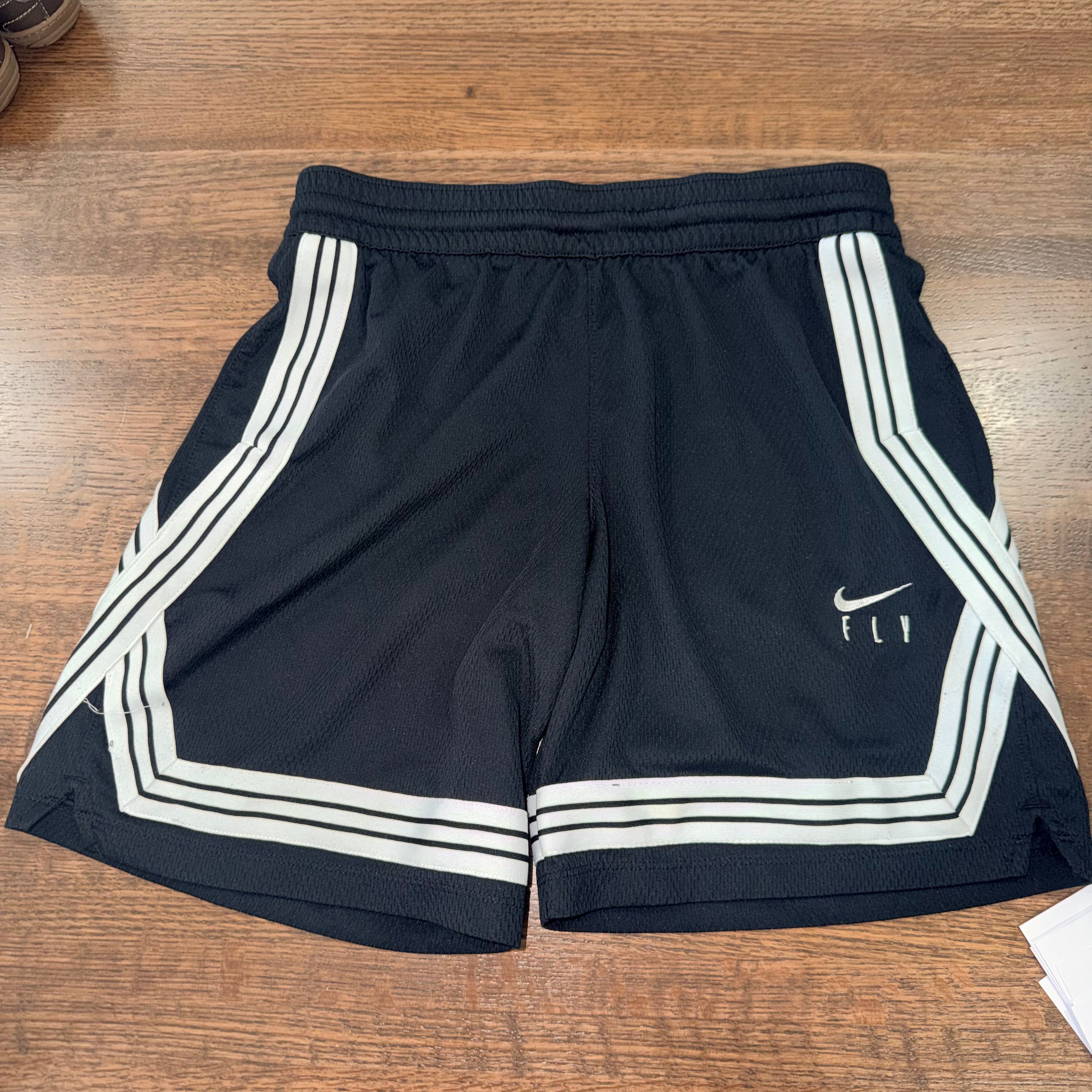 Nike Fly Boys Basketball Shorts Youth Large YL