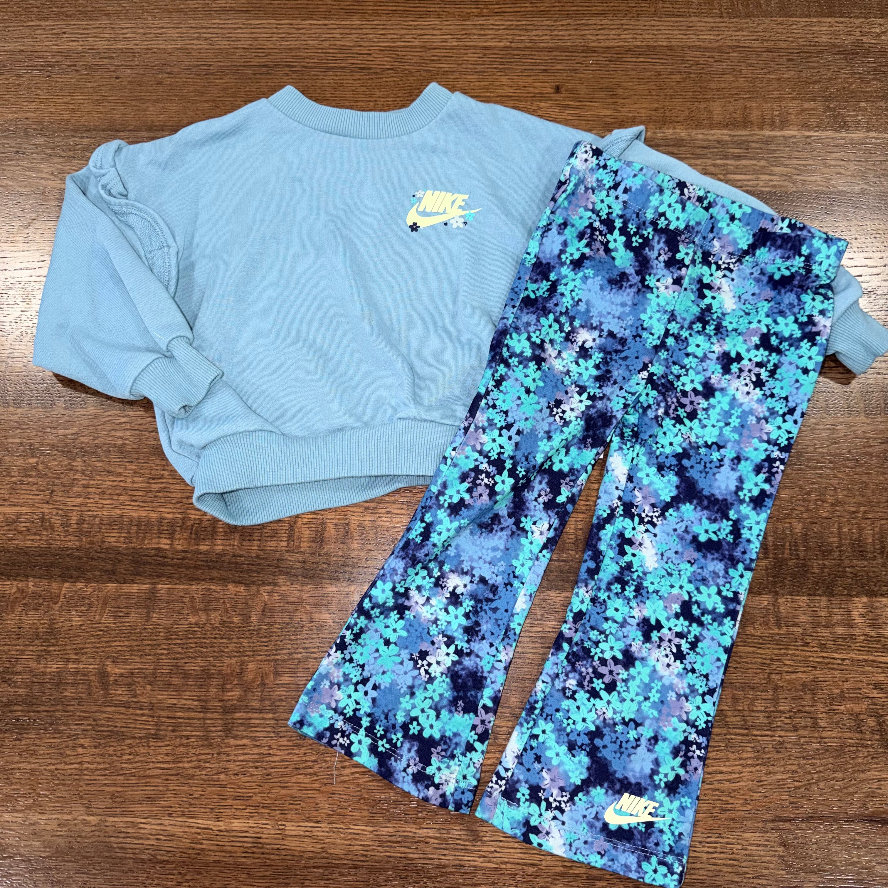 Nike Girl Crew Sweatshirt & Flare Leggings Size 2T