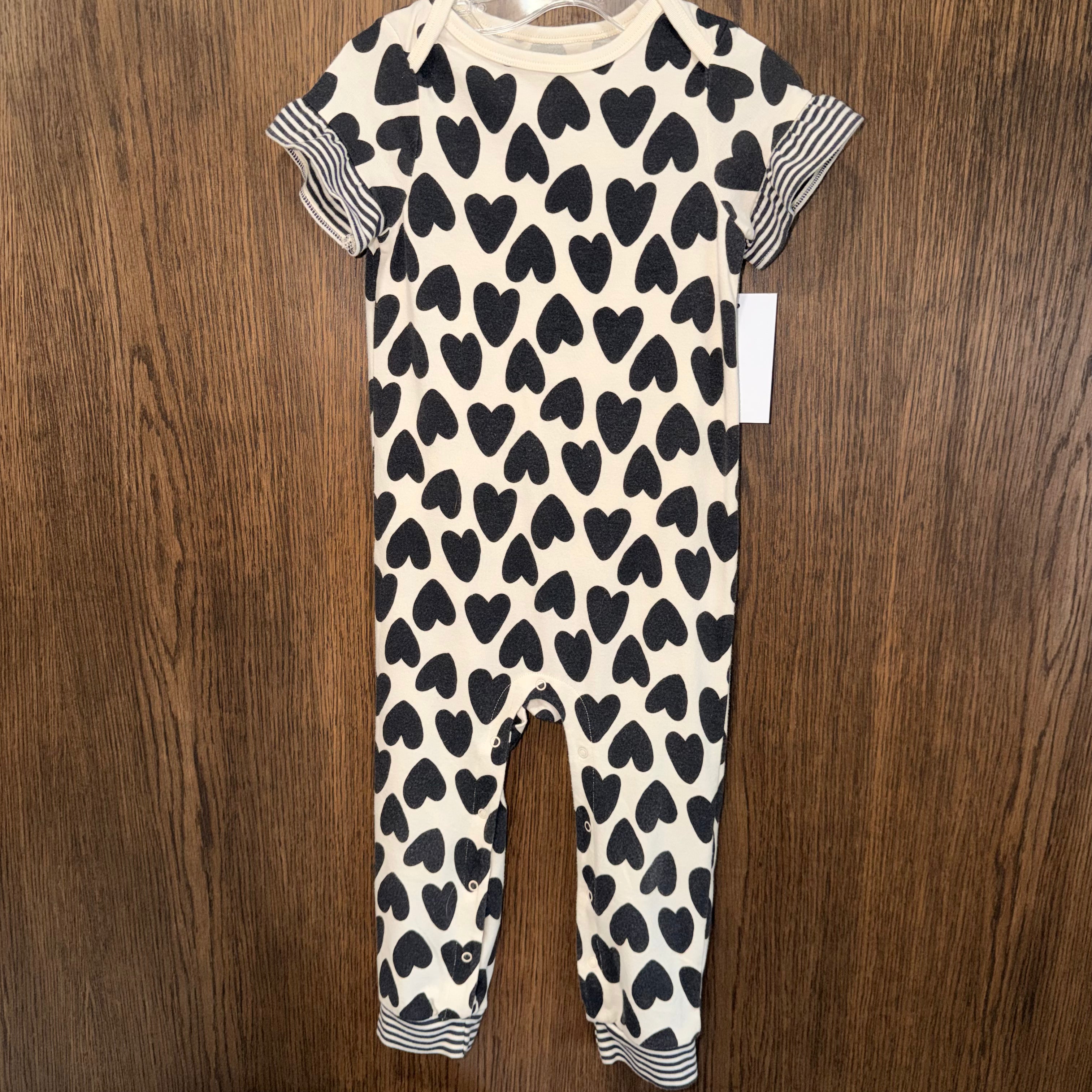 Cat & Jack Girls Hearts Romper 24 mos