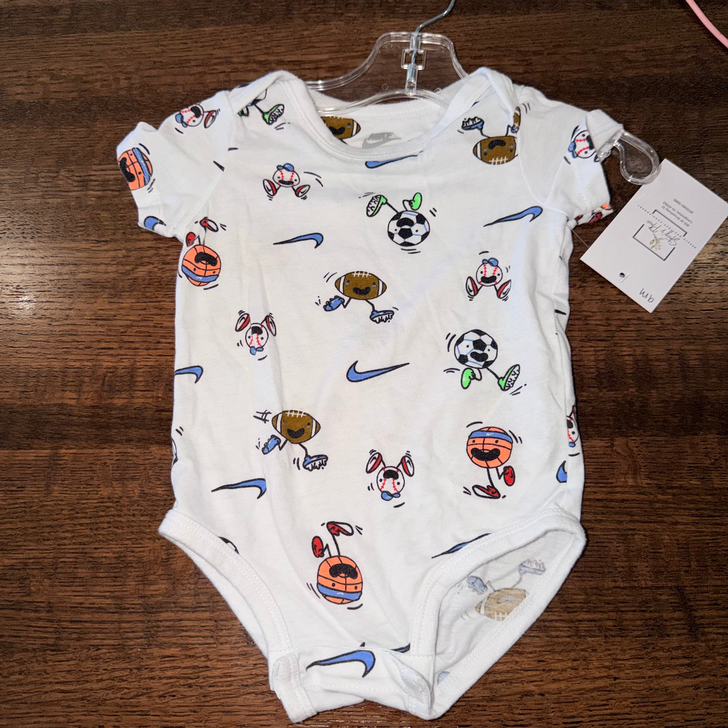Nike Baby Boys Logo Onesie 9 Months New Condition