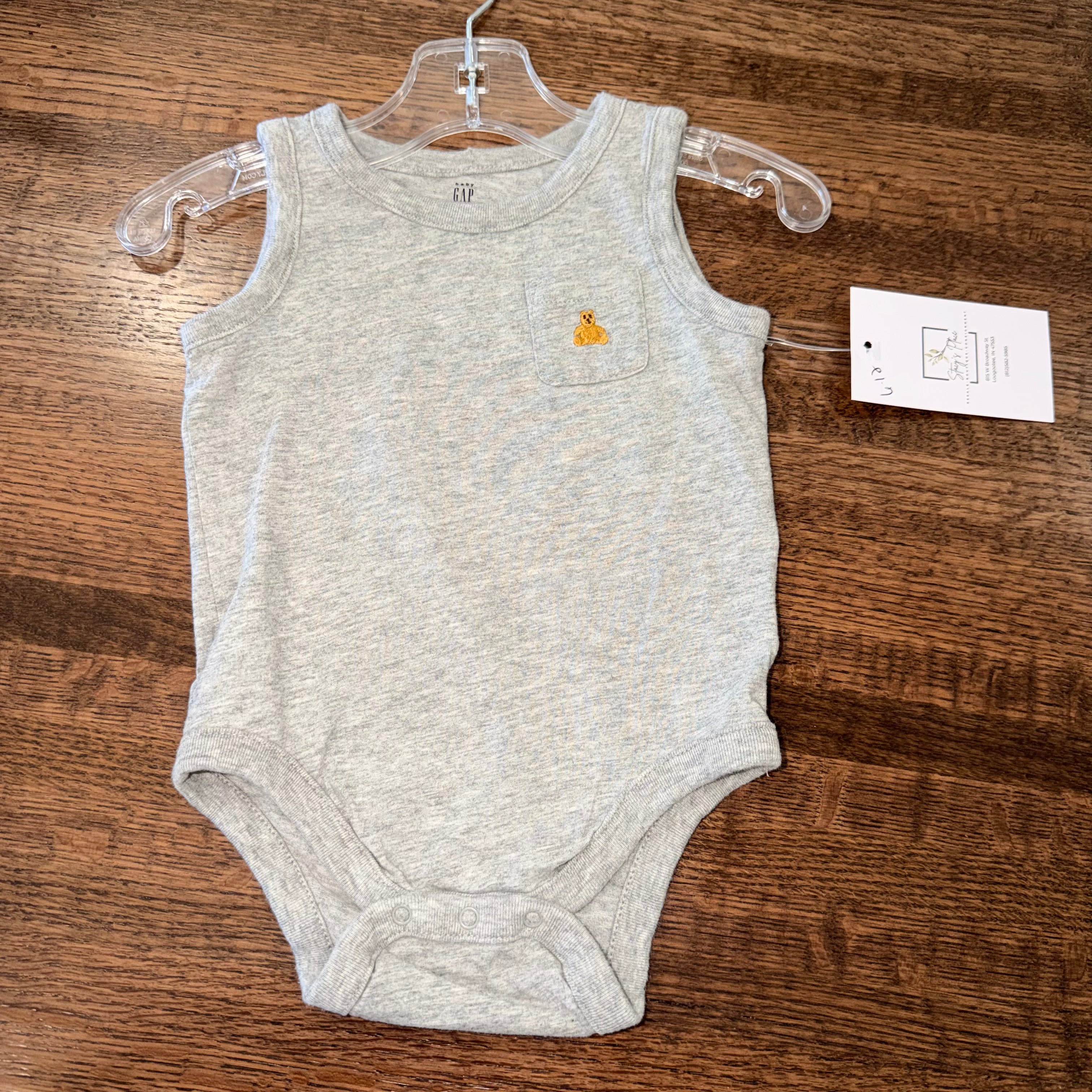 Baby Gap Boys Tank Onesie 6-12 Months