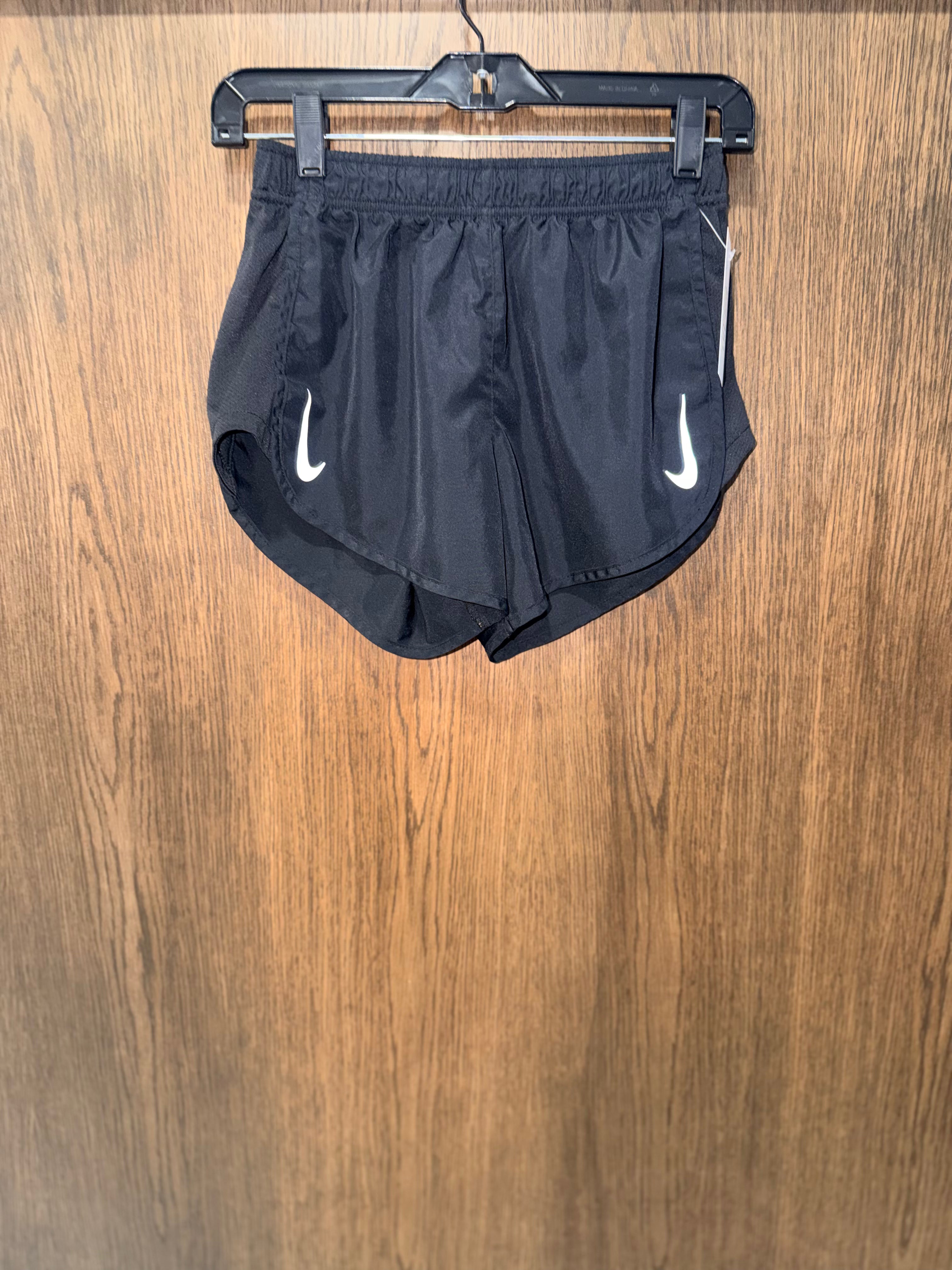 Nike Women’s Shorts Lined Size Small