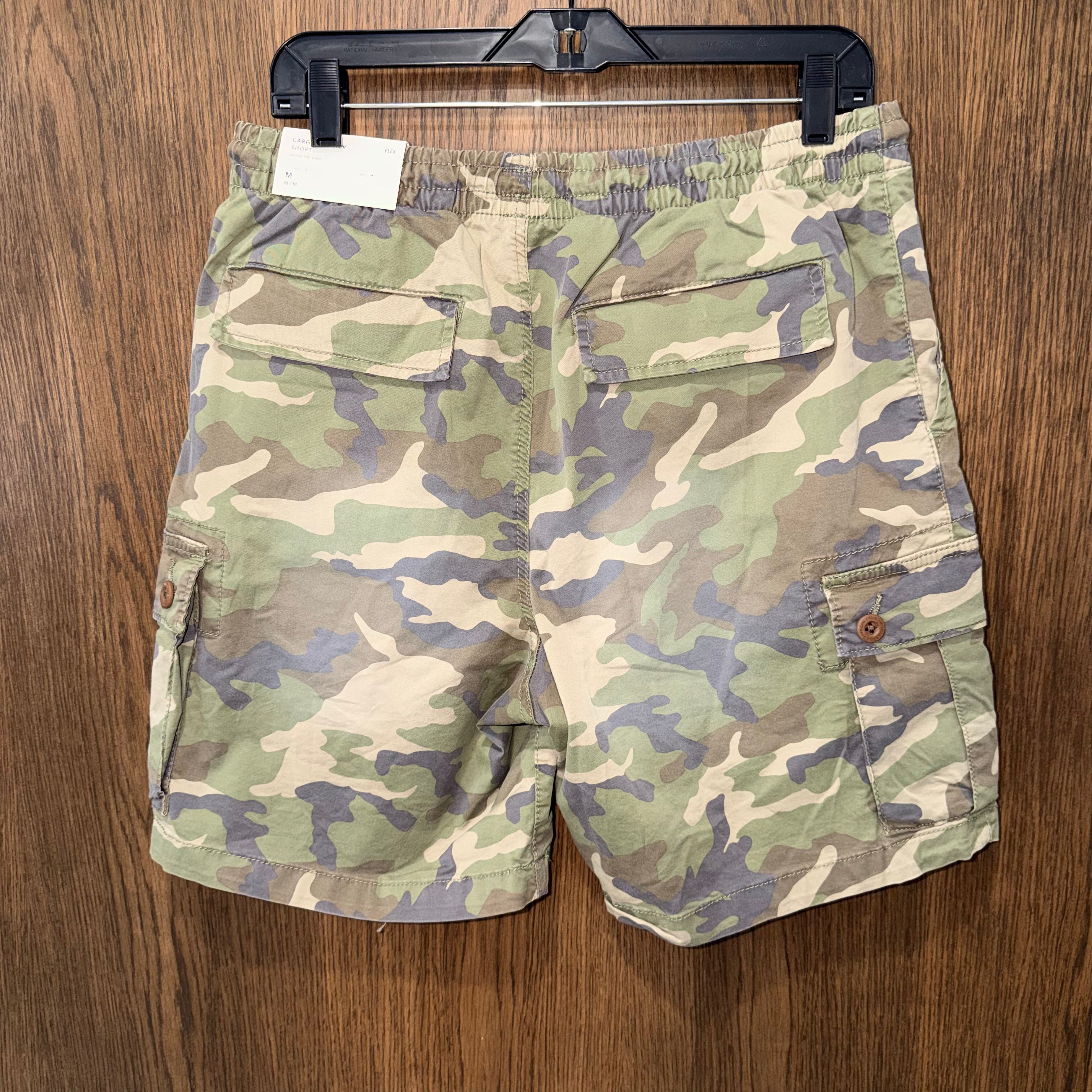 American Eagle Men’s Cargo Trekker  Shorts Flex Medium NWT