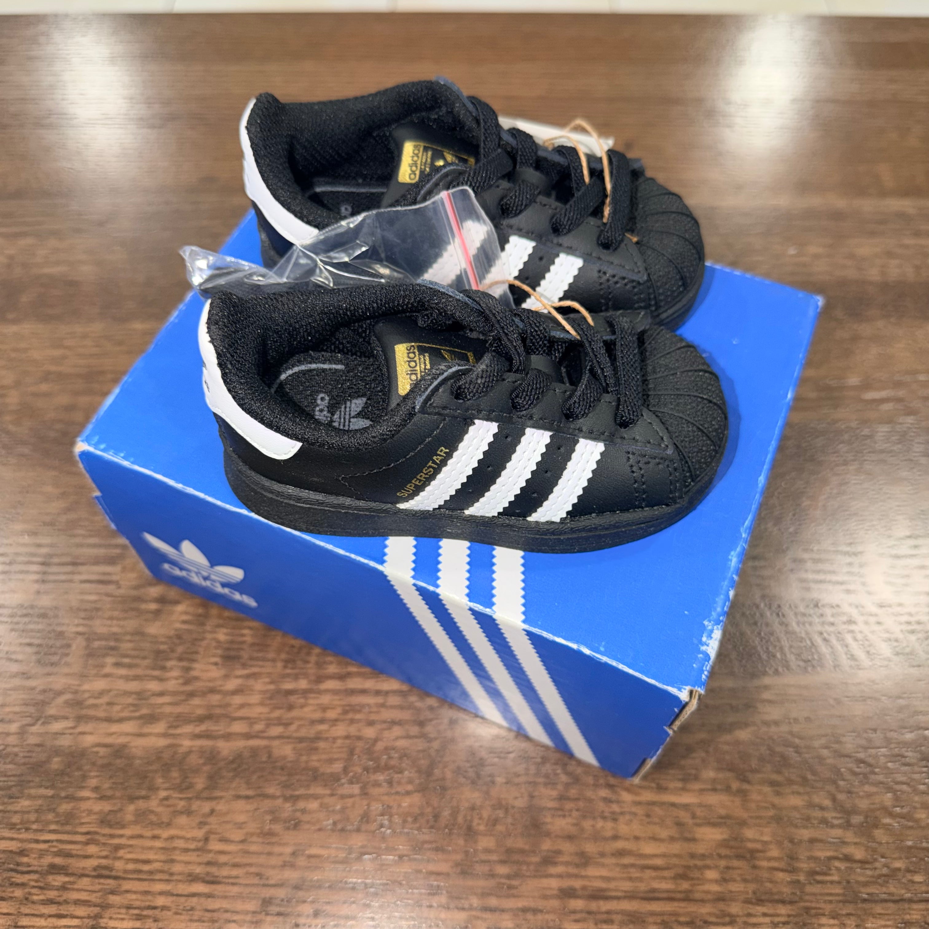 Adidas New Superstar Easy On Toddler Shoes Size 5 NIB