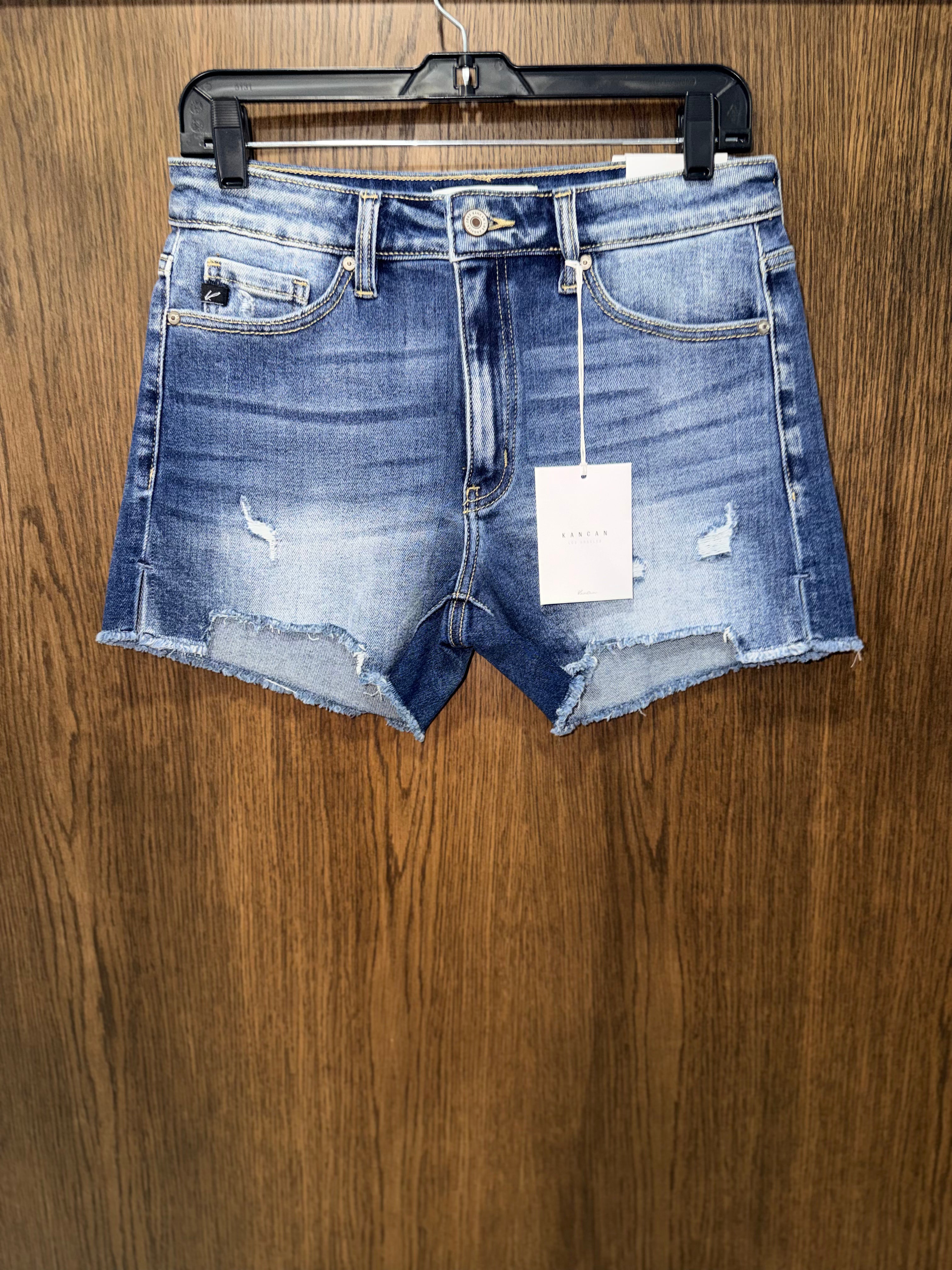 KanCan Women’s  NWT High Rise Denim Shorts Size Large L
