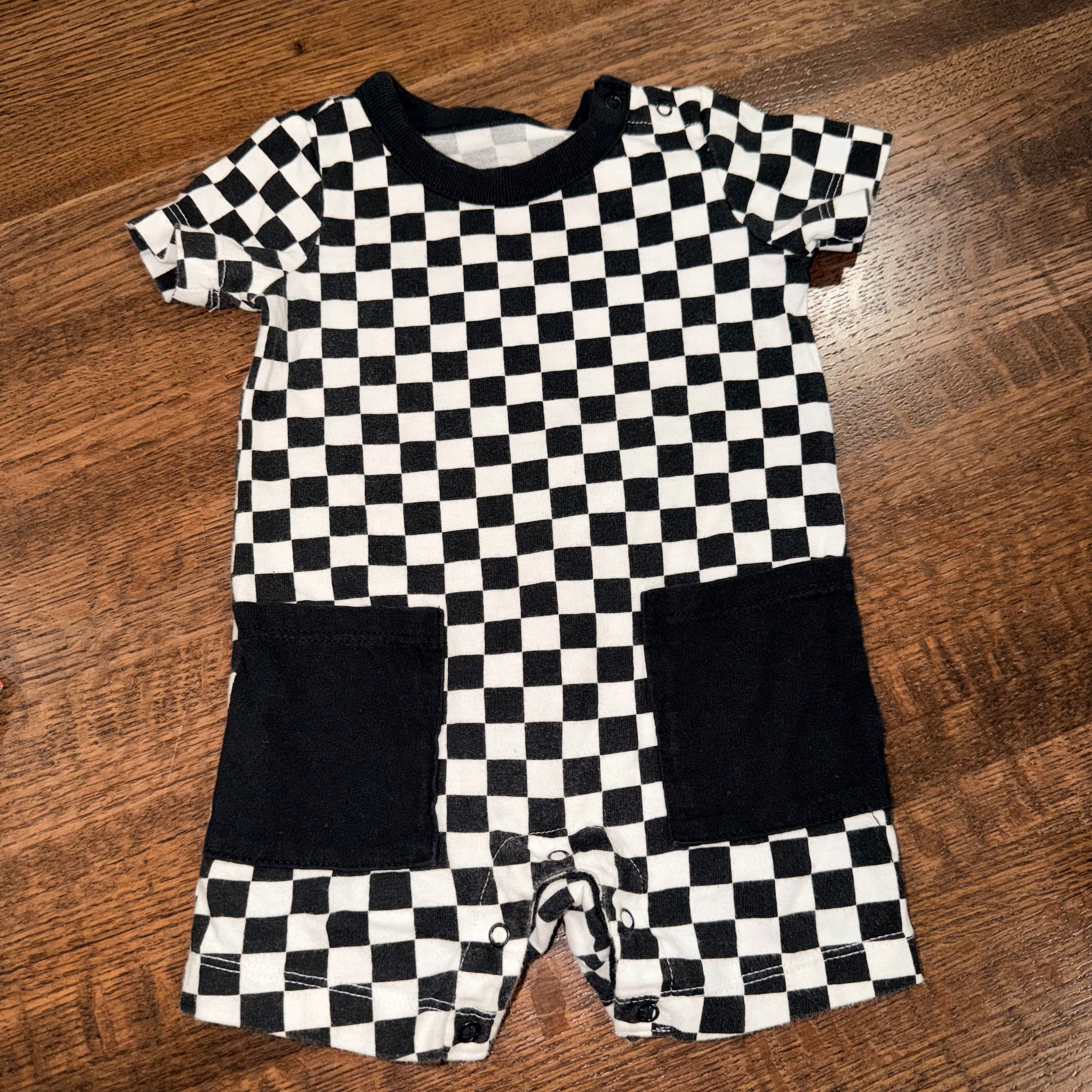 Black & White Check Baby Boys Romper 3-6 mos