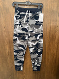 Under Armour Boys Joggers YM 10/12 New Condition