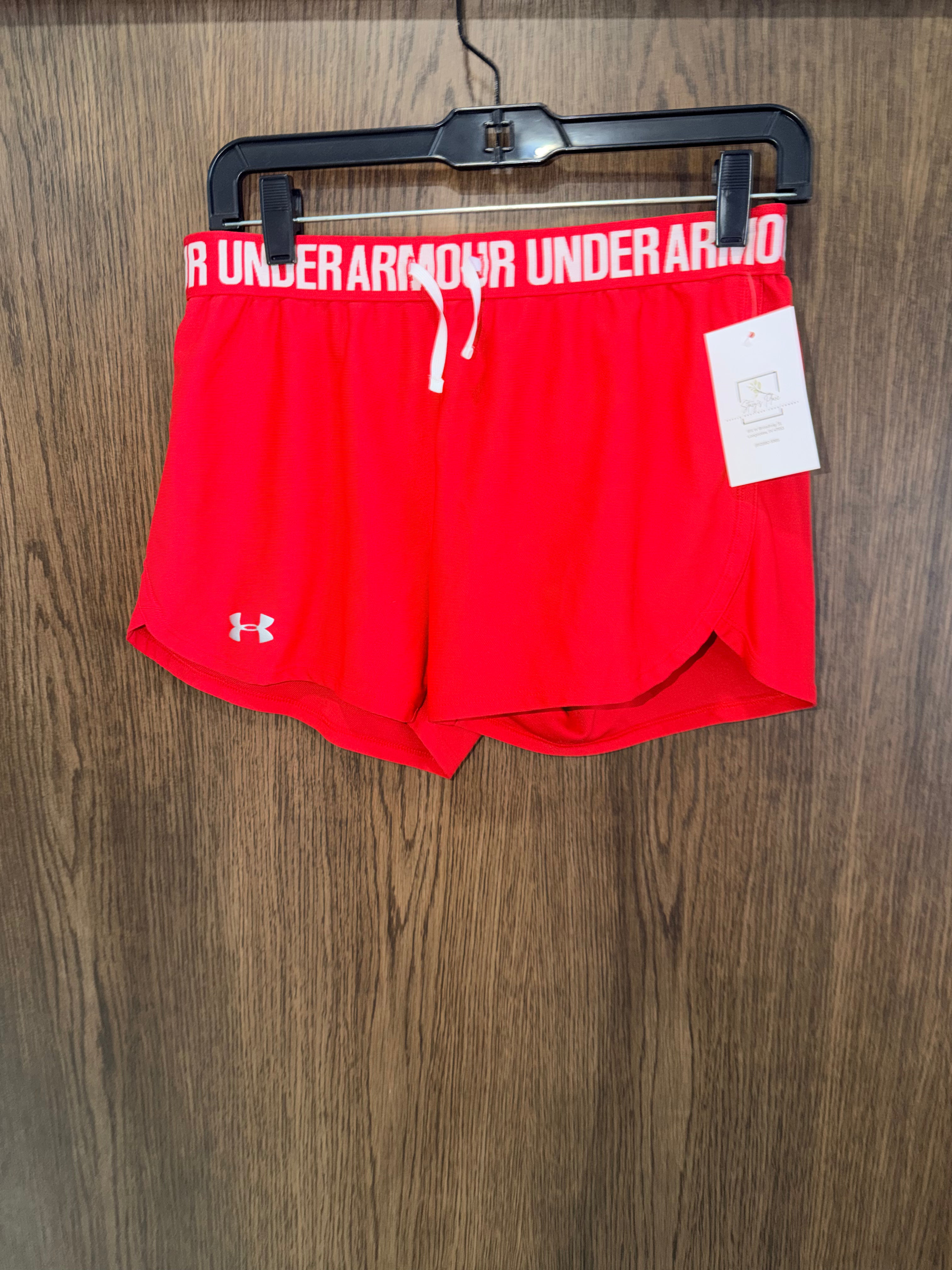 Women’s Under Armour Play Up Shorts Red Size Small