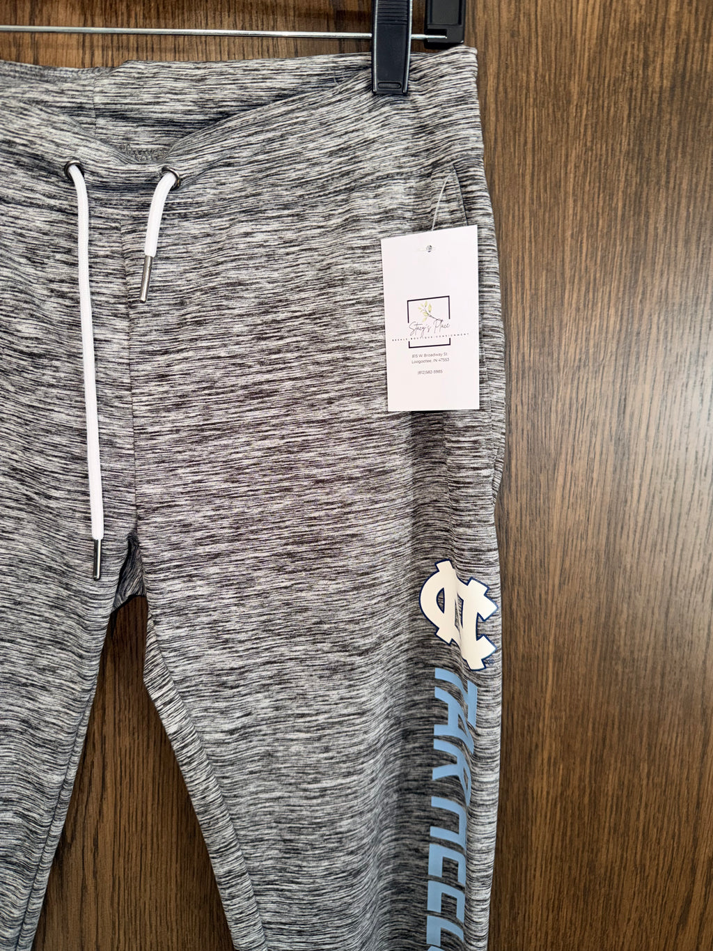 Women's North Carolina Tarheels Joggers Small