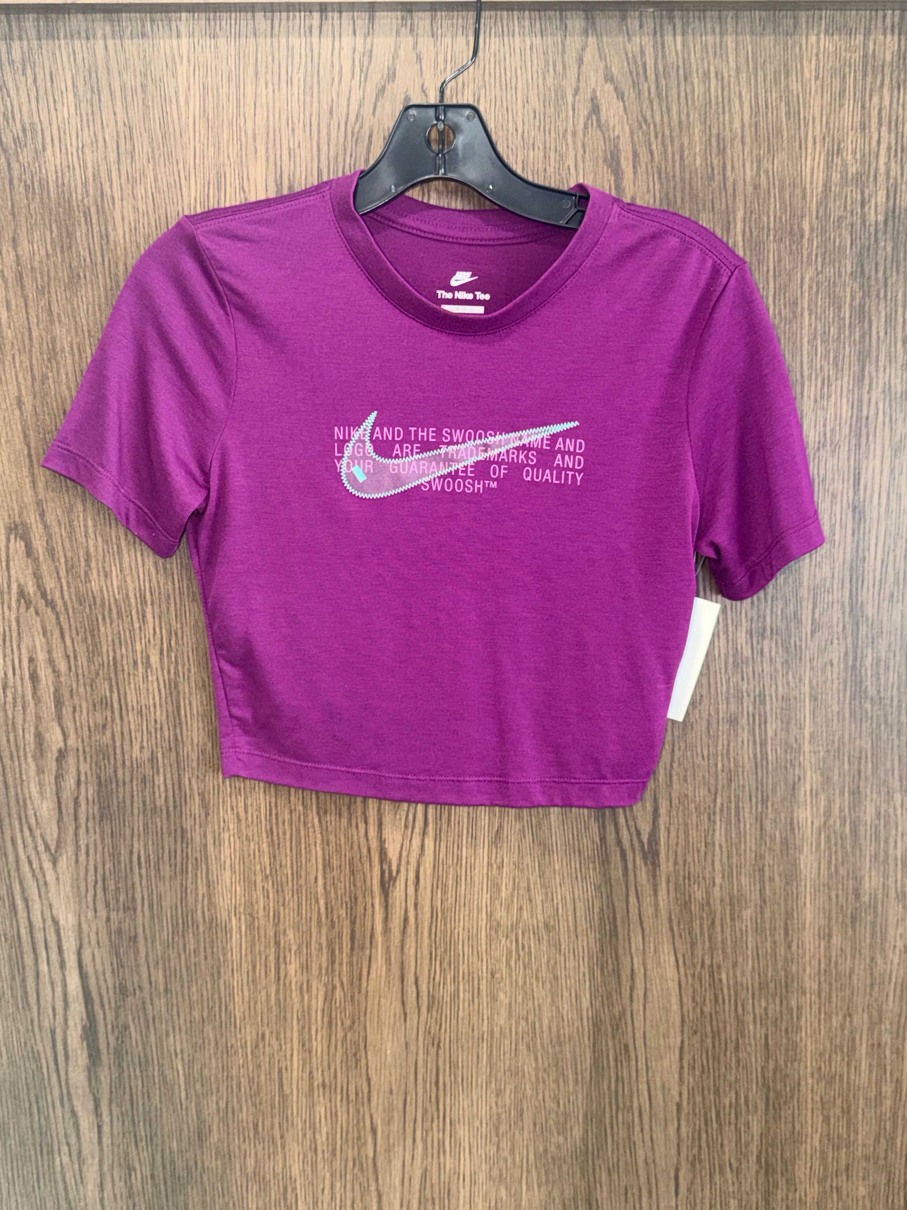 Women’s Nike Crop Top Size Small