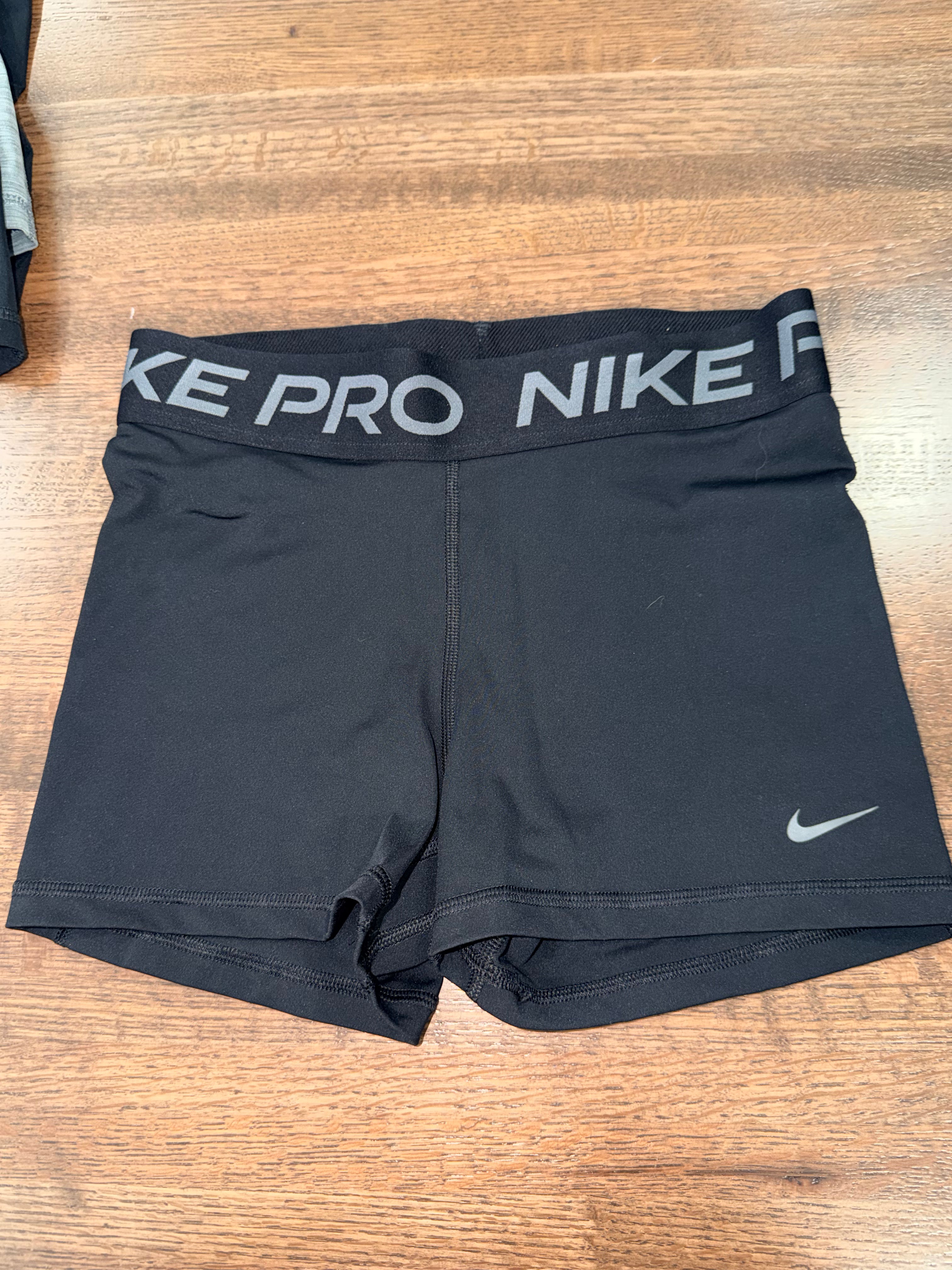 Women’s Nike Pro Spandex Shorts Small Black w/Gray Swoosh