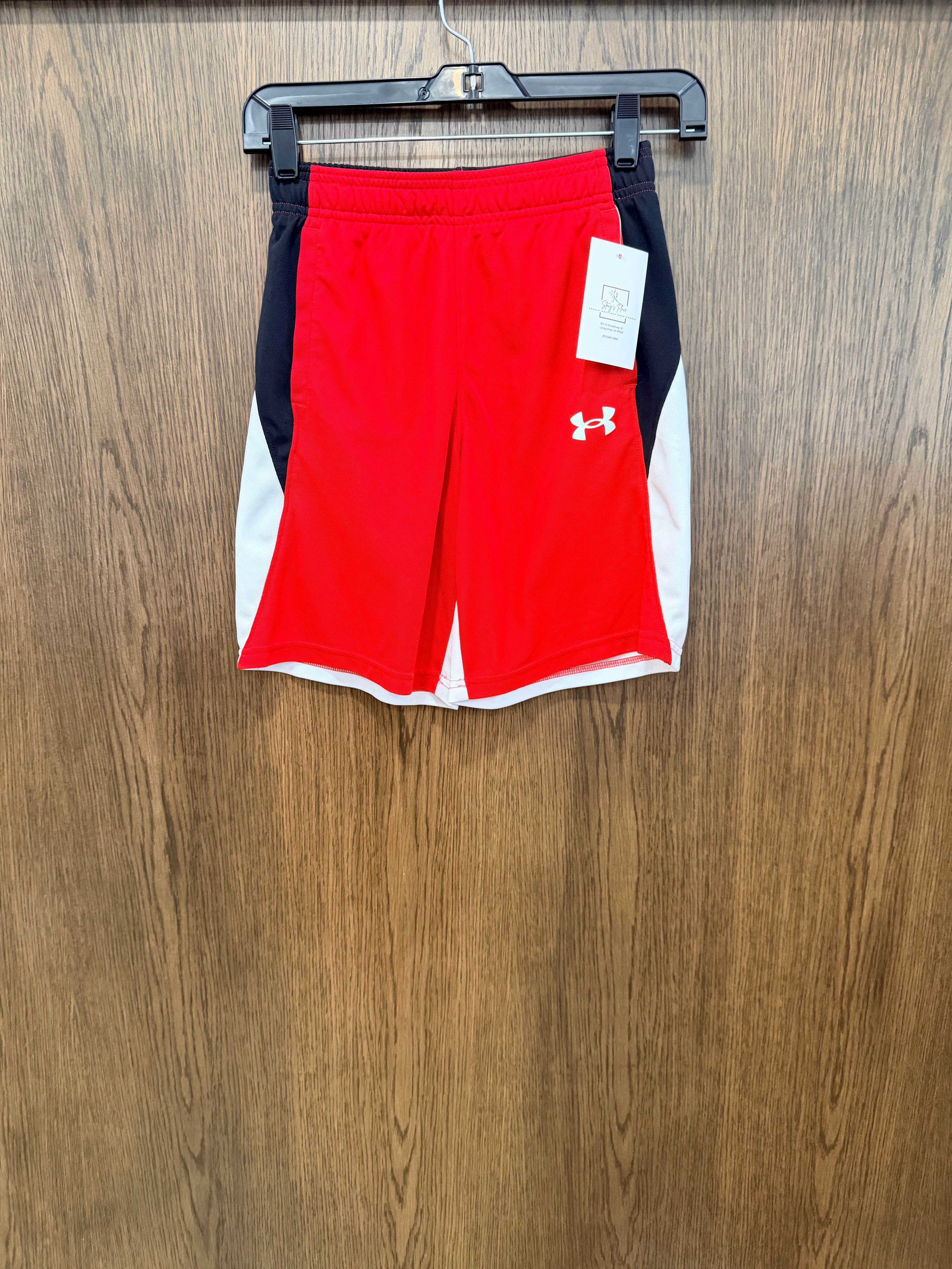 Under Armour Boys Shorts YM Youth Medium 10/12 EUC Like New