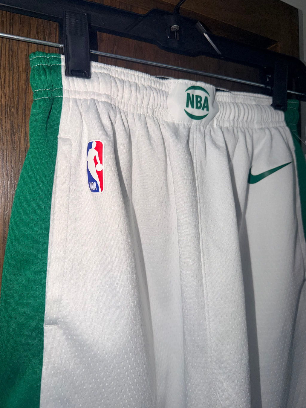 Nike Boston Celtics White 2020/21 City Edition Swingman Shorts YL Youth Large 12 14 Like New