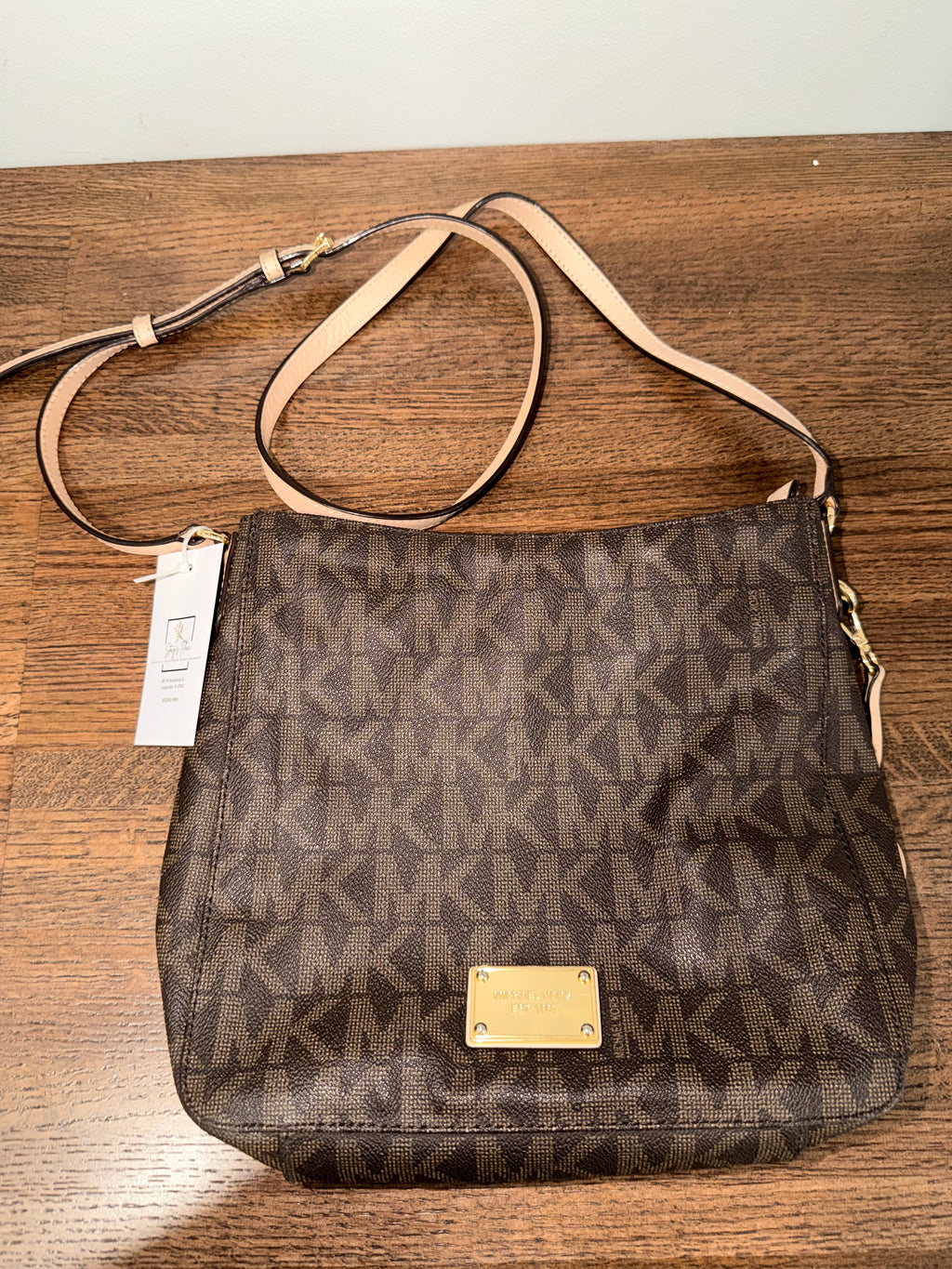 Authentic Michael Kors Jet Set Travel Large Messenger Bag Crossbody