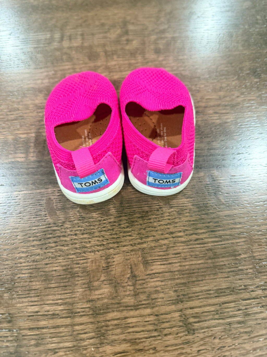 Toms Infant Baby Slip on Shoes Size 2