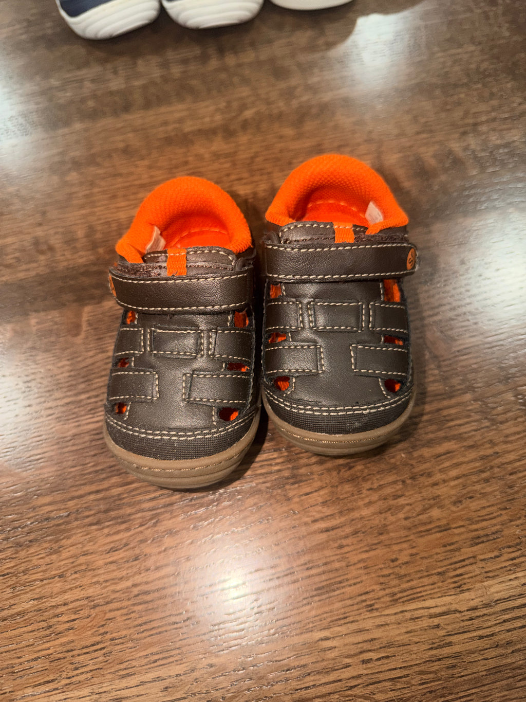 Stride Rite Soft Foster Brown Synthetic Fisherman Sandals Size 4