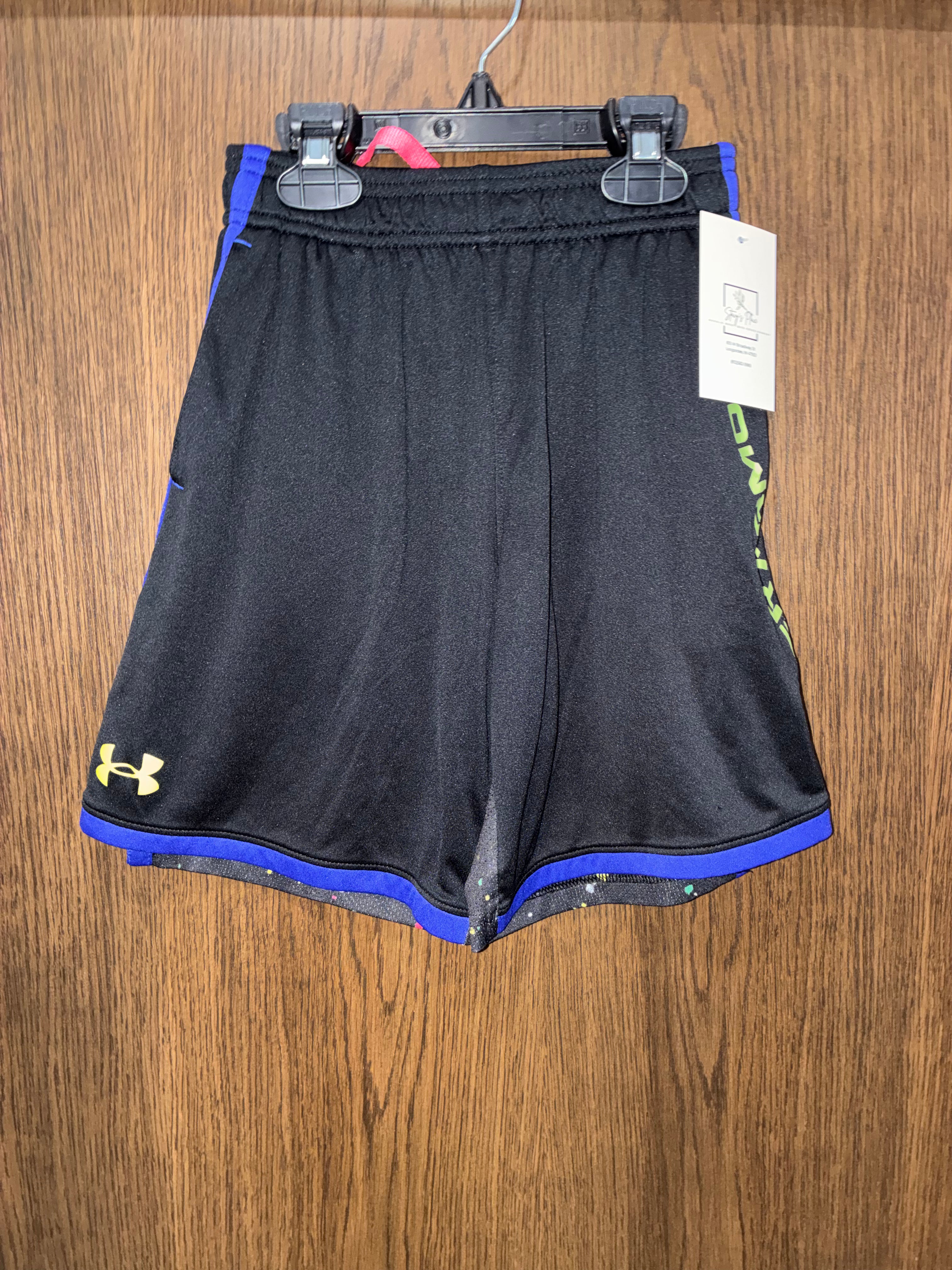 Under Armour Boys Shorts Size YSM 7/8