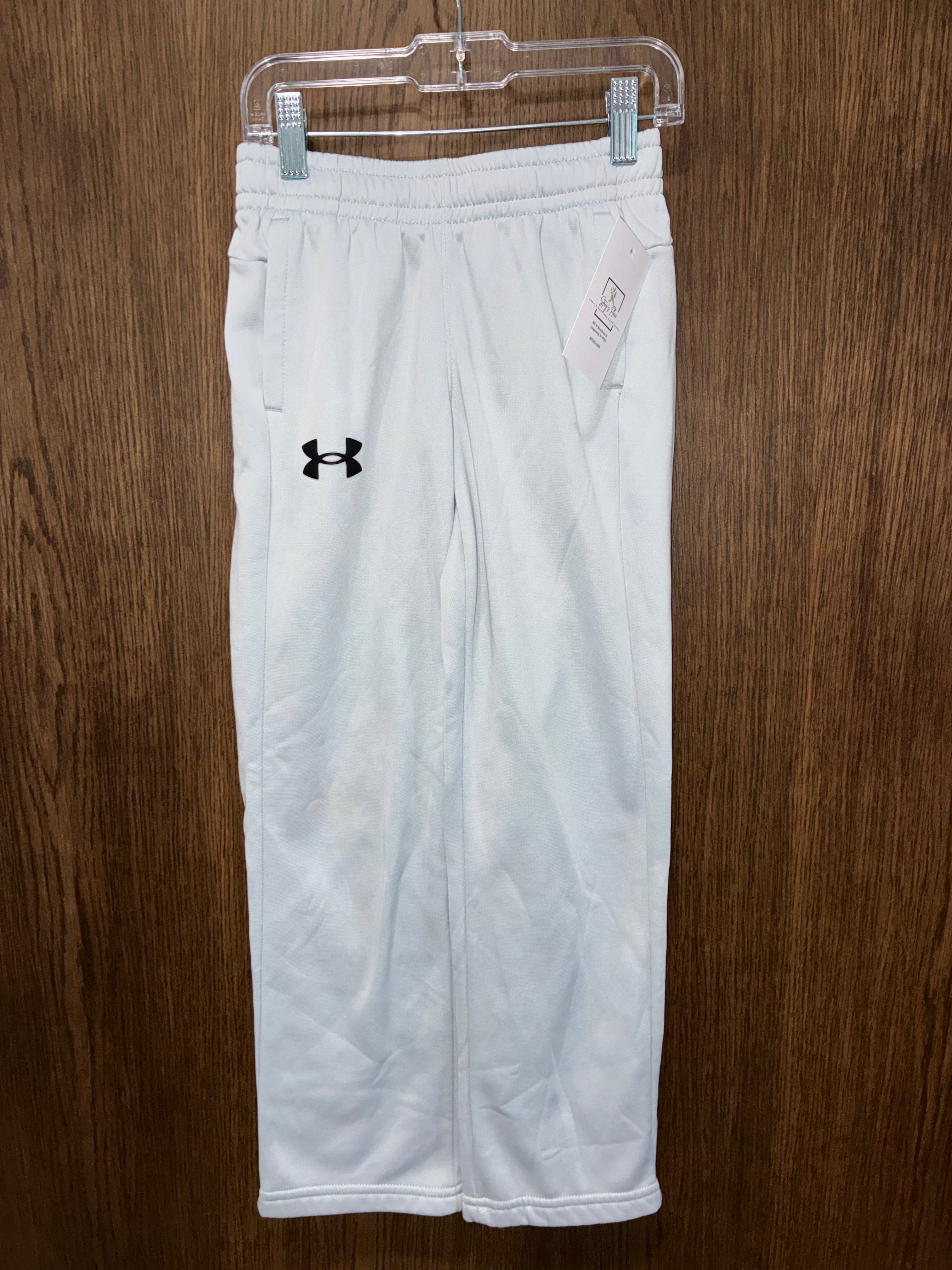 Under Armour Boys Joggers YSM 7/8 New Condition