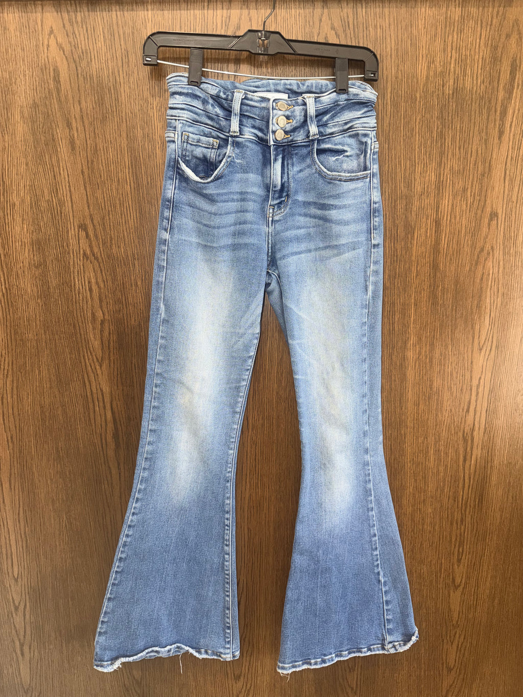 KanCan Women’s Kurvy Signature Ultra High Rise Super Flare Size 27 or Size 7