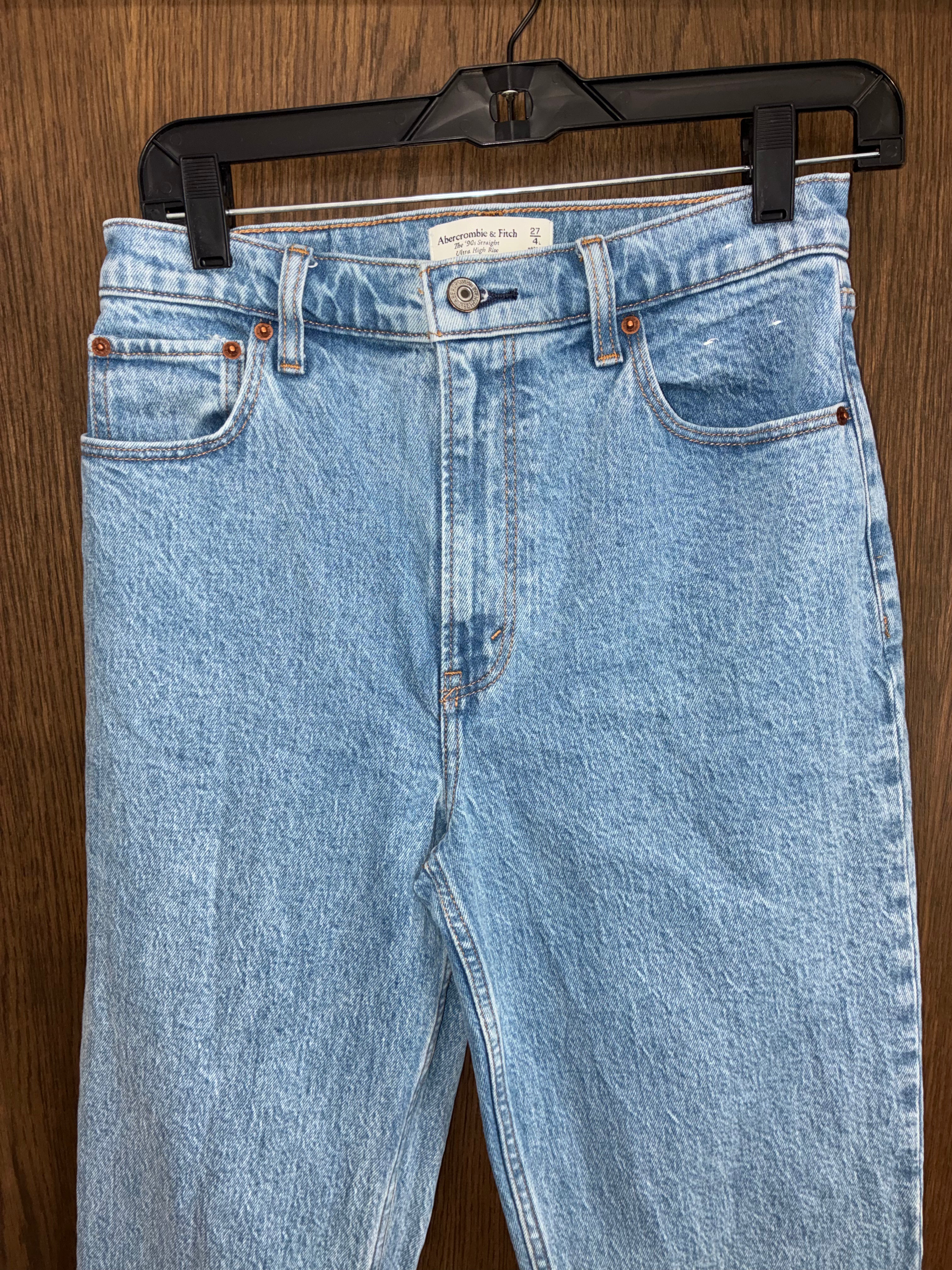 Abercrombie & Fitch Women’s The 90's Straight Jeans Size 27 4 Long Ultra High Rise