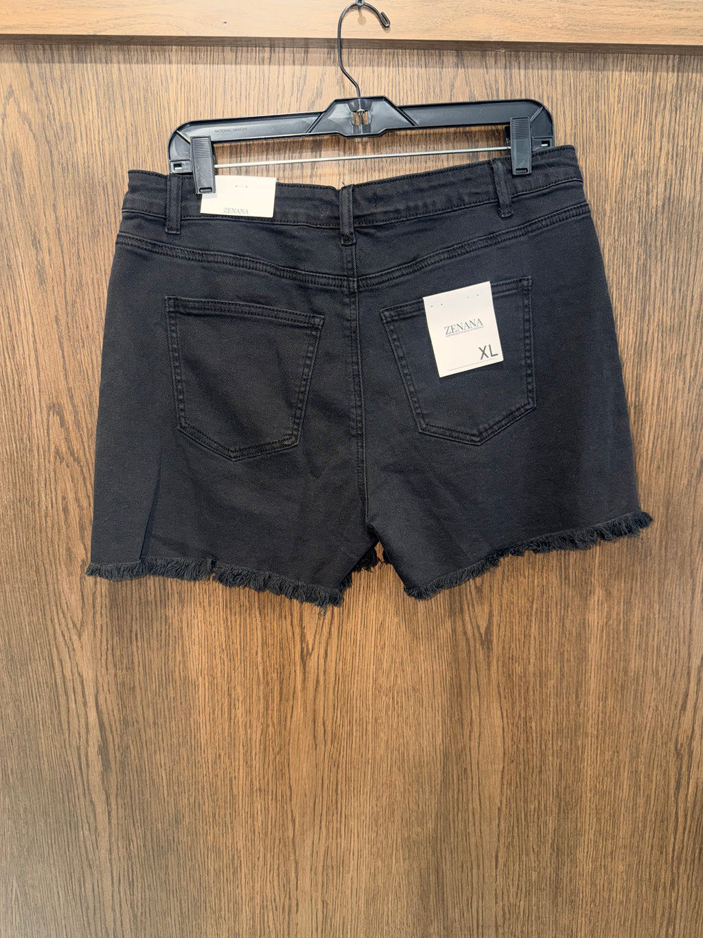Zenana Women's Jean Shorts NWT size XL Extra Large